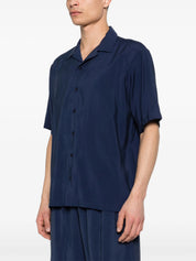 Revere-collar button-fastening shirt