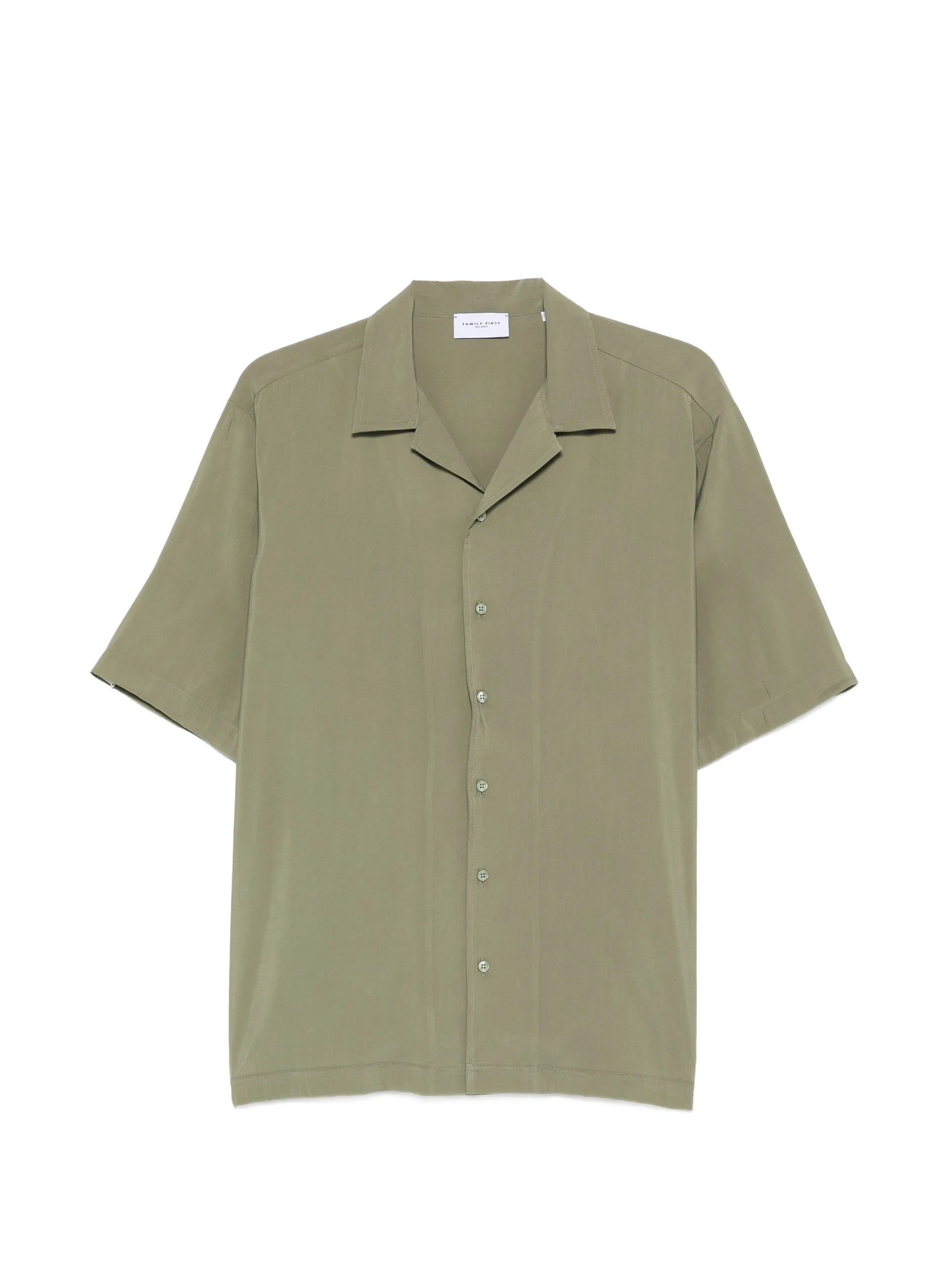 Camp-collar short-sleeve shirt