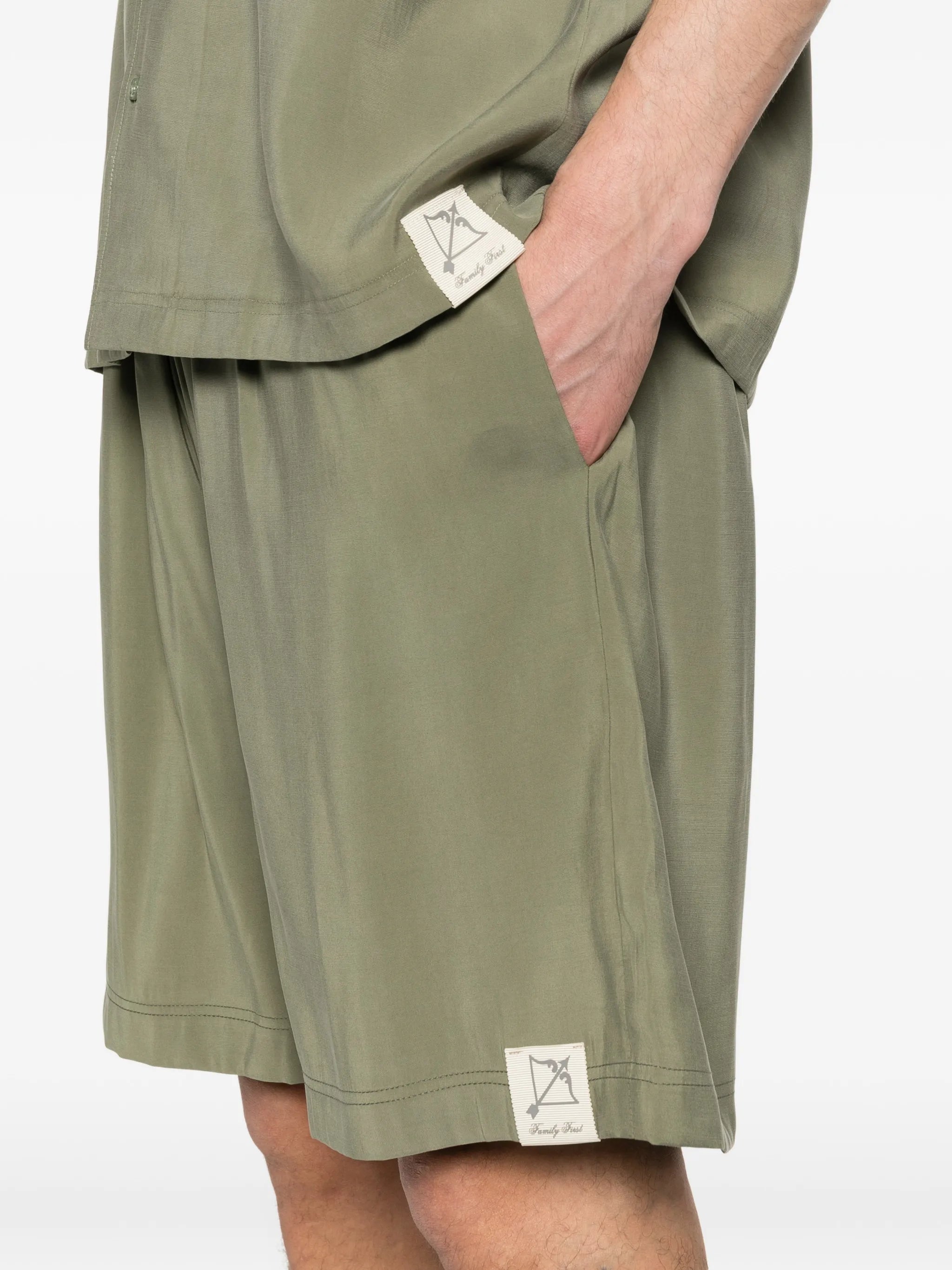 Cupro elasticated-trim shorts