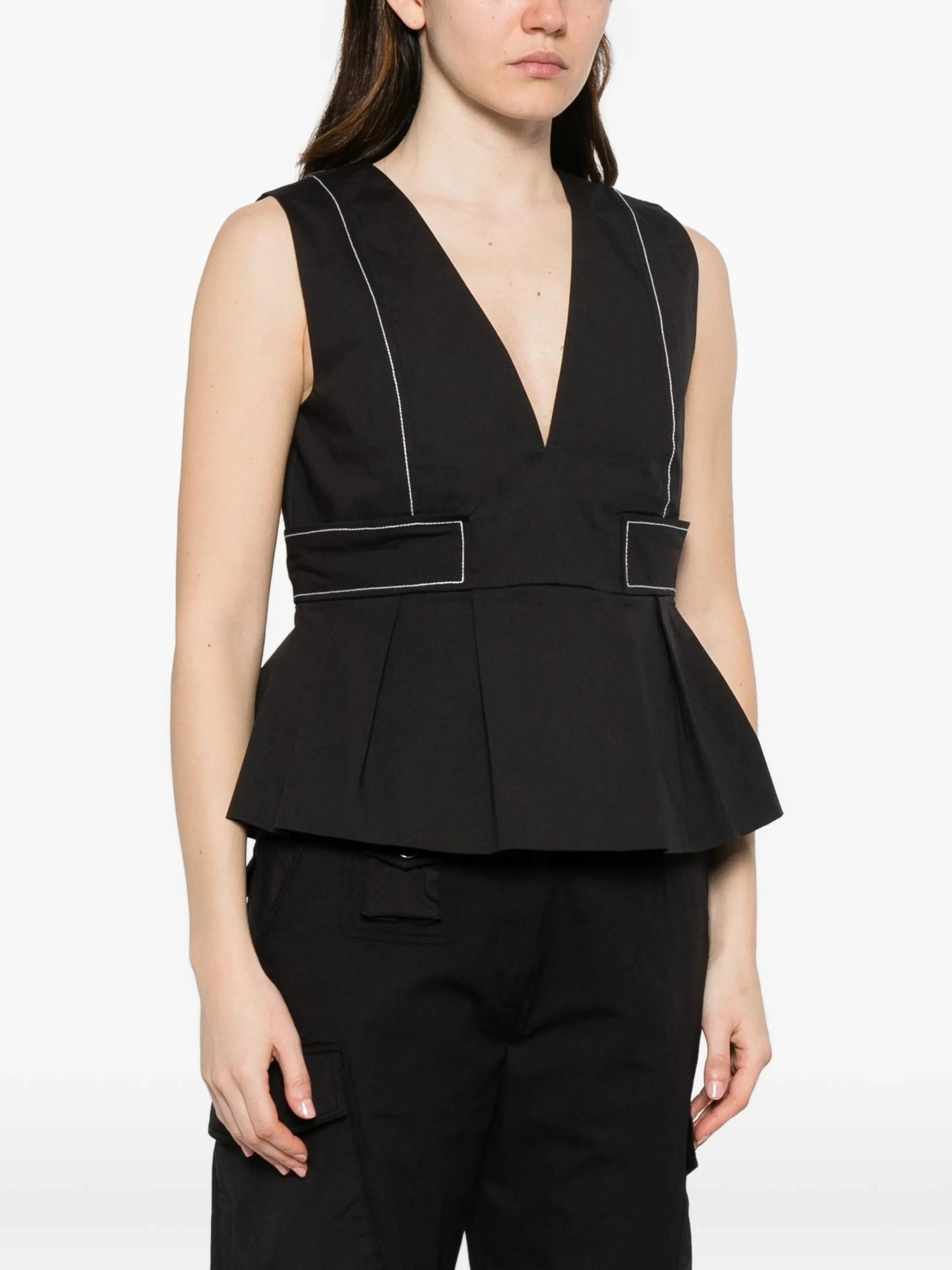 Stretch cotton v-neck pocket blouse