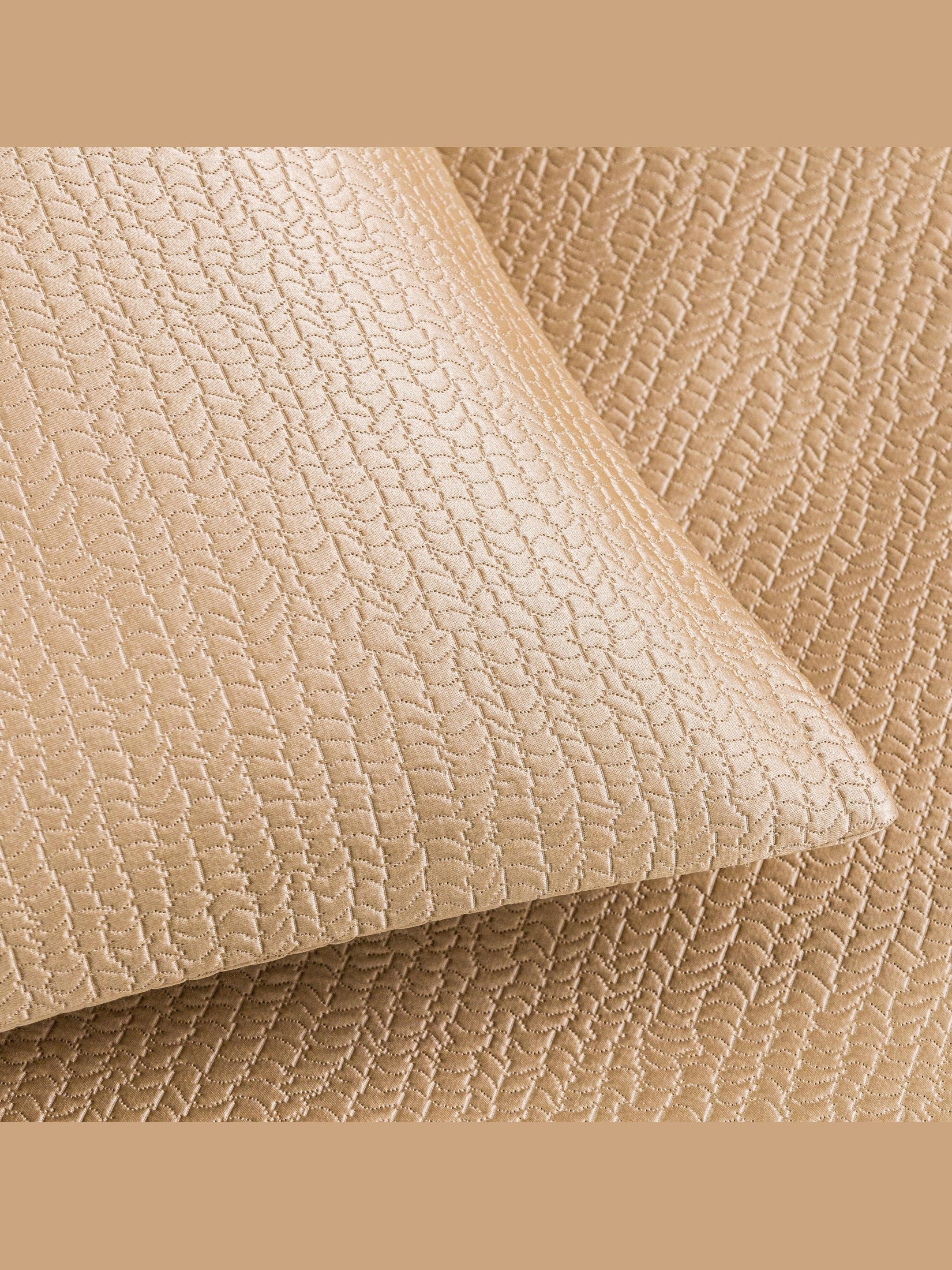Lux. earth cushion