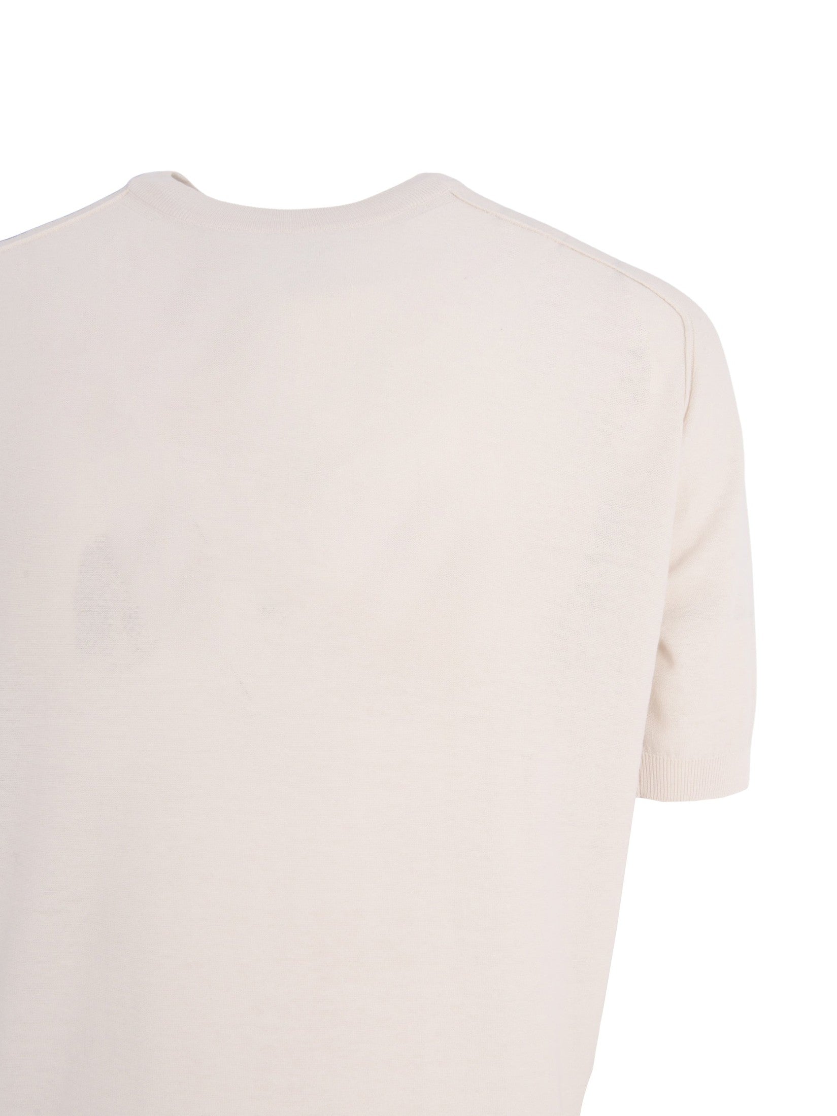 Round neck sweater