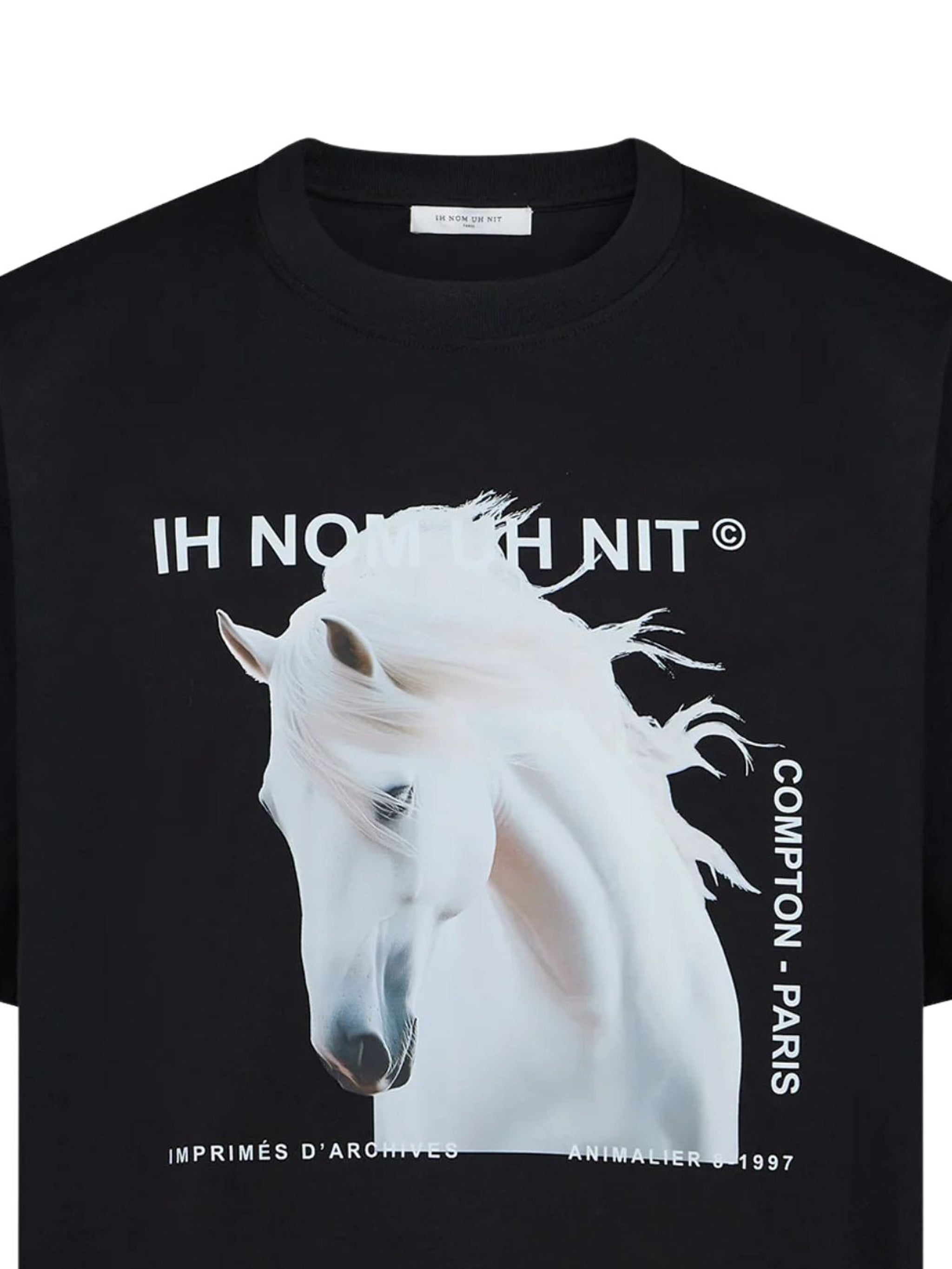 T-SHIRT HORSE ON FRONT