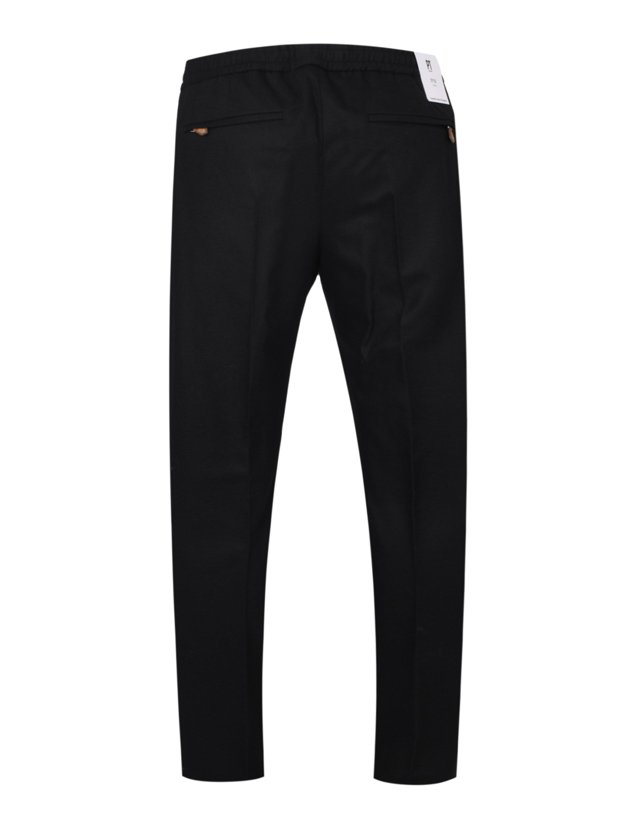 Pantalone soft 1 pleats diagonal pkts zipped back pkts leather det elastic w.band ext drawstr finis b.