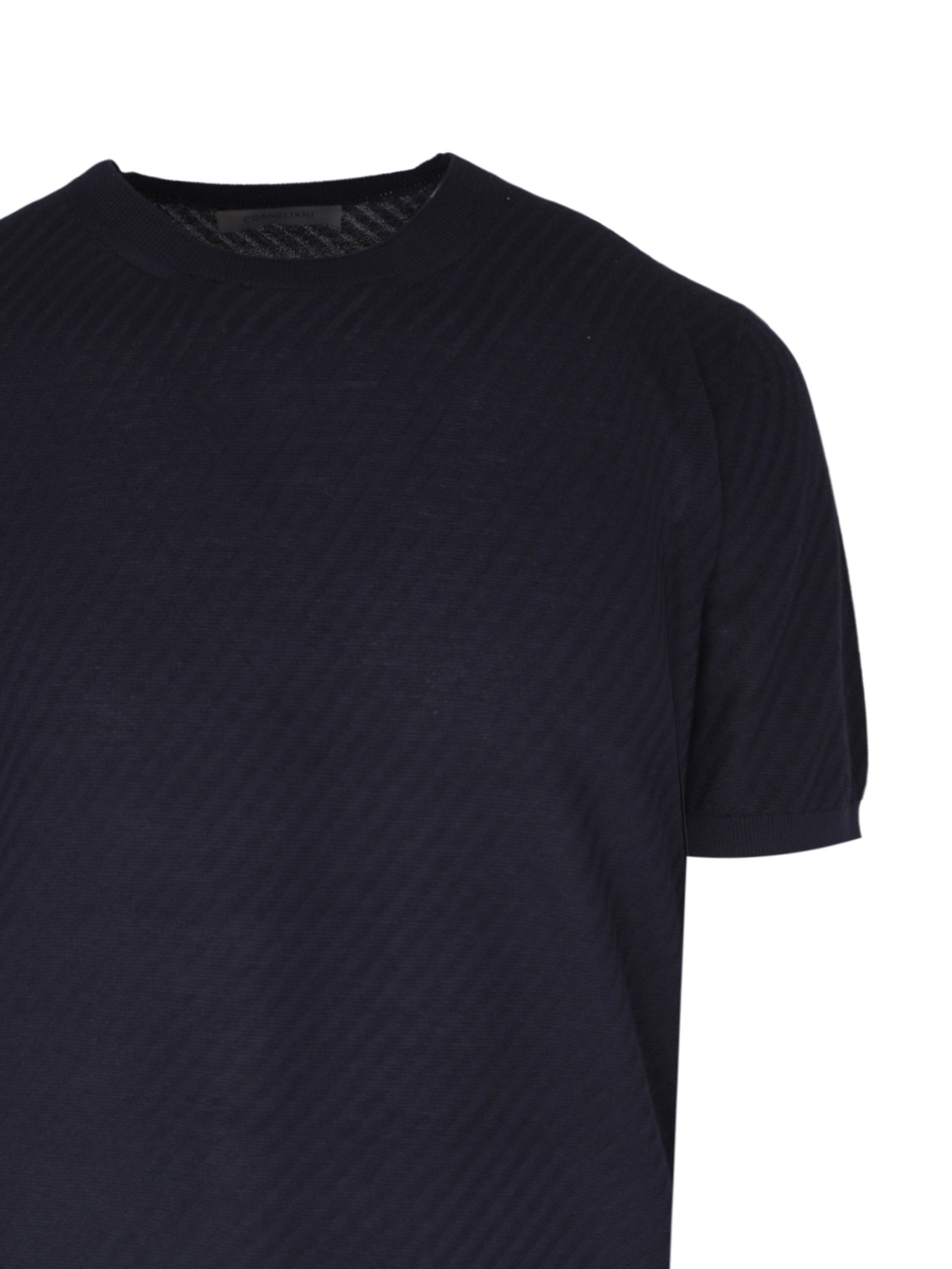 Knit shirt