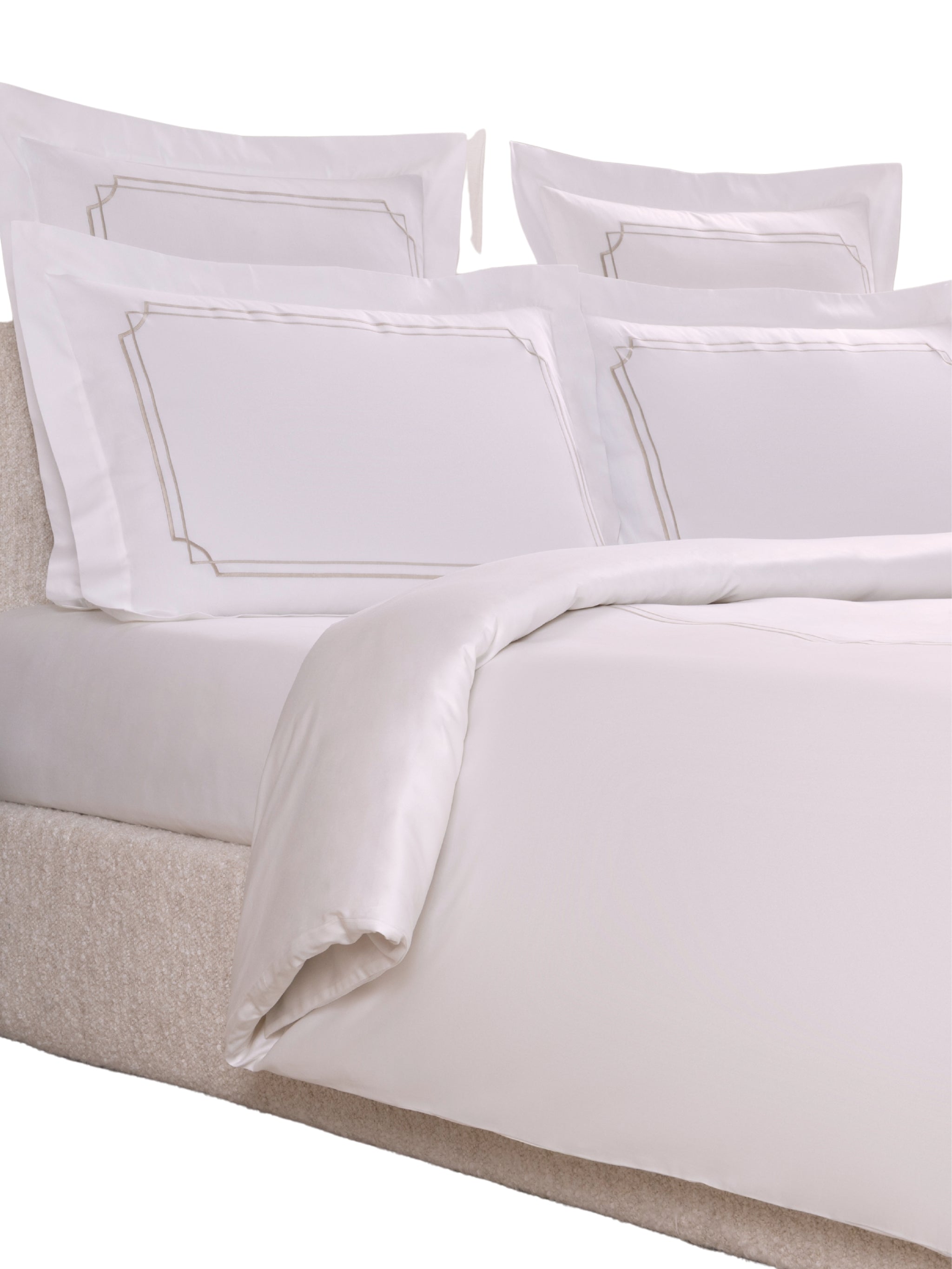 Layering embroidery duvet cover