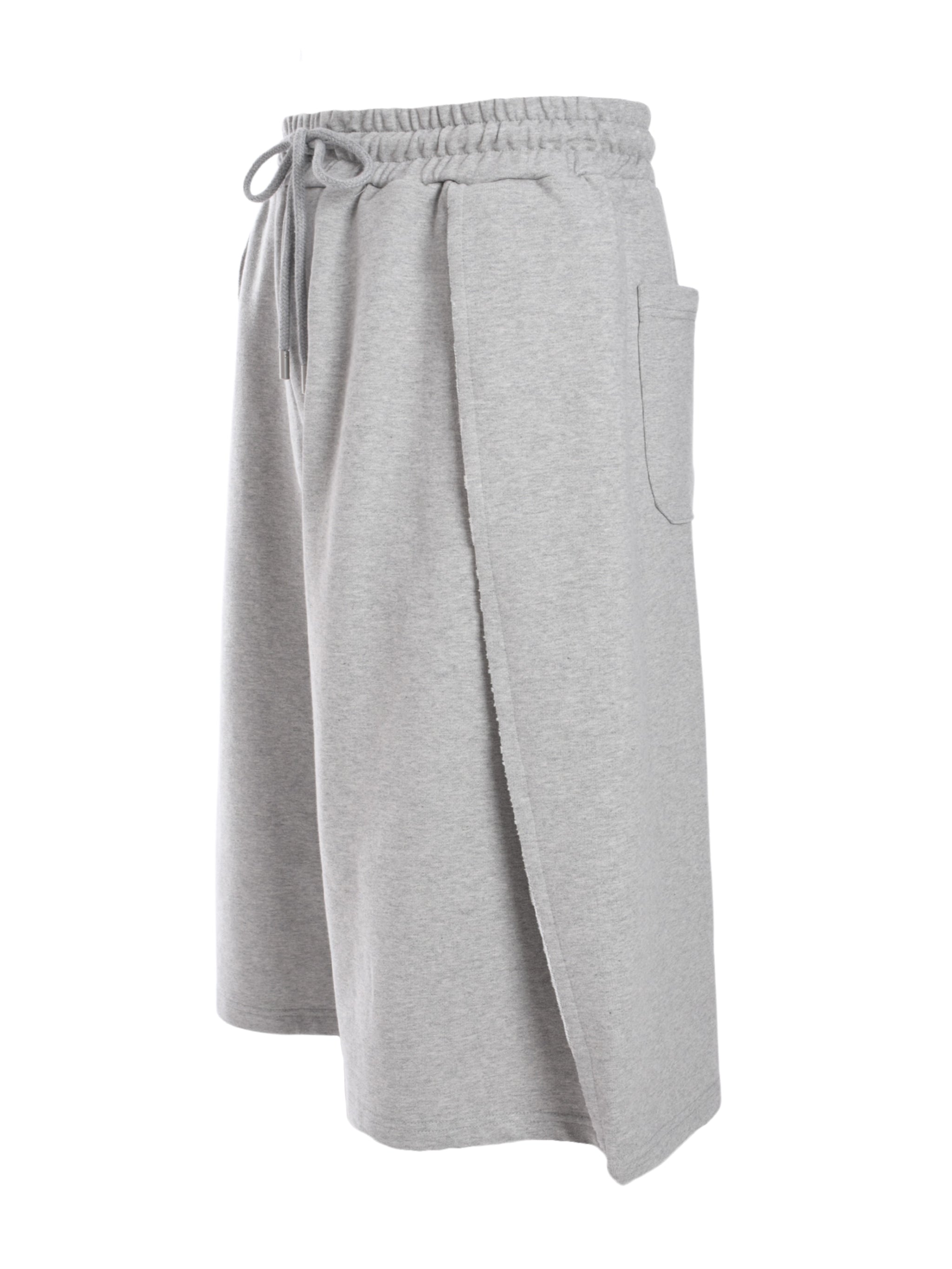 ONE TUCK JERSEY BERMUDA SHORTS