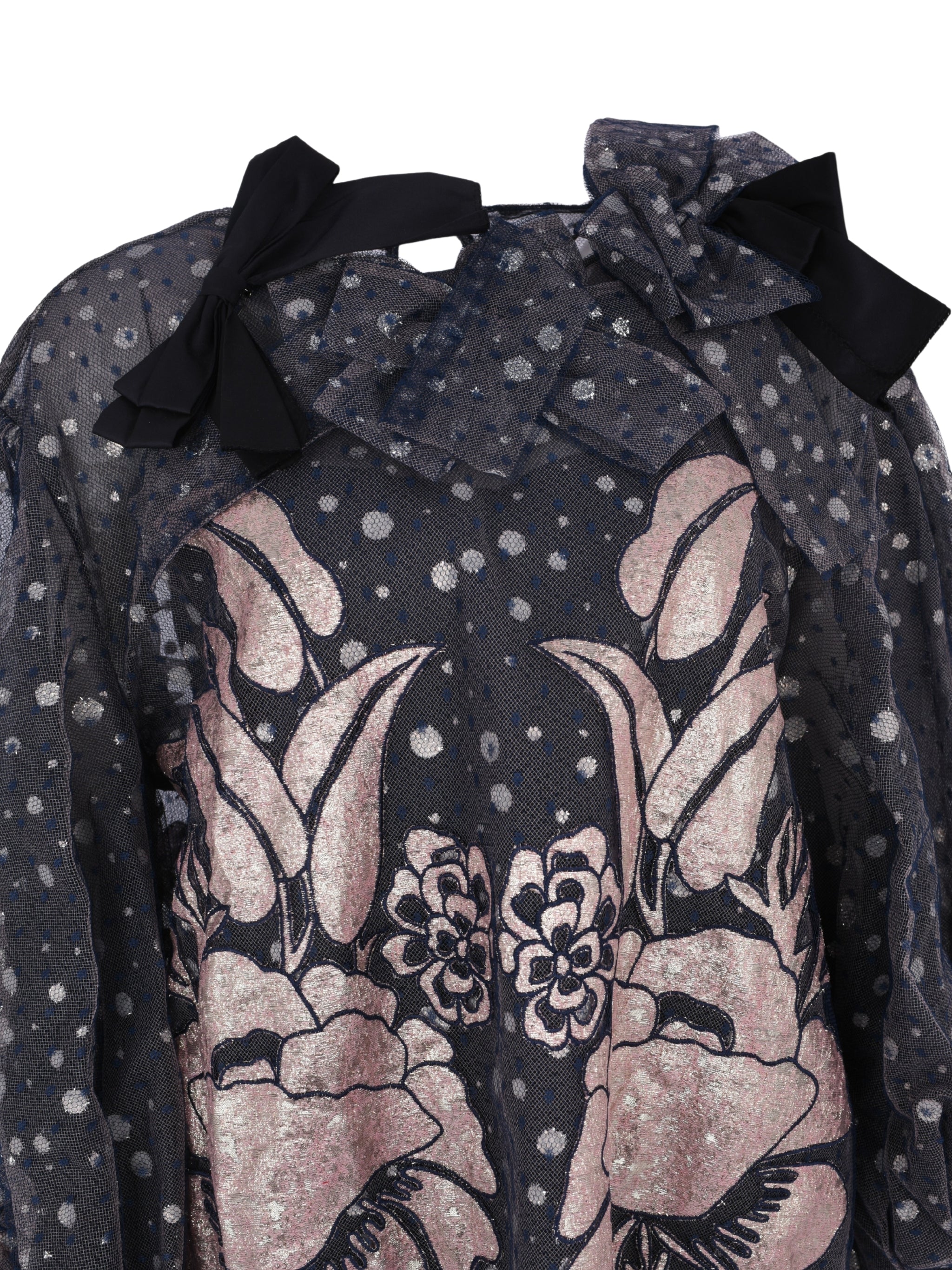 Savi double layer tulle gathered-sleeve blouse with neckline 3d detail and lame embroidery applique