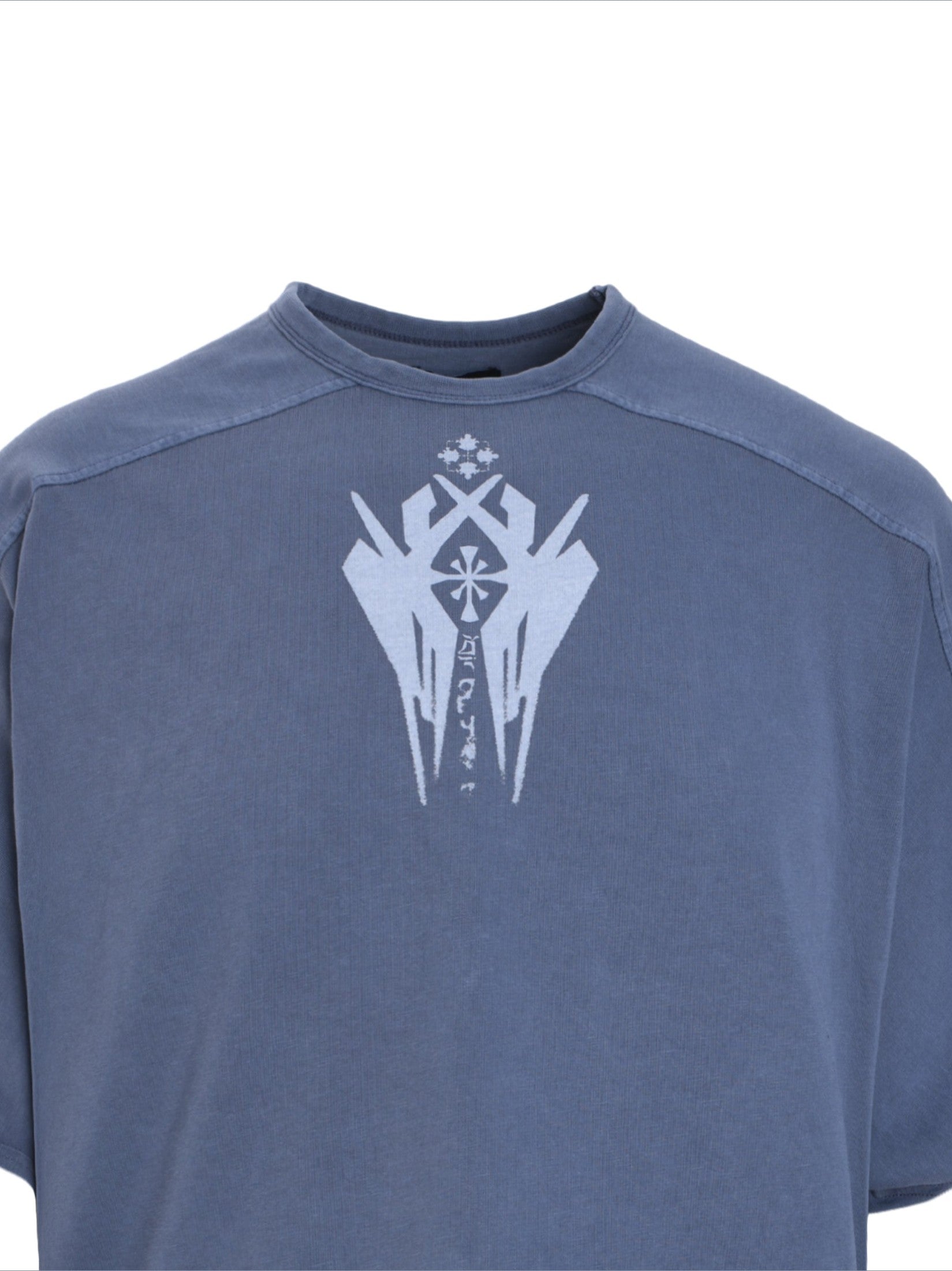 Cross symbol washed raglan t-shirt