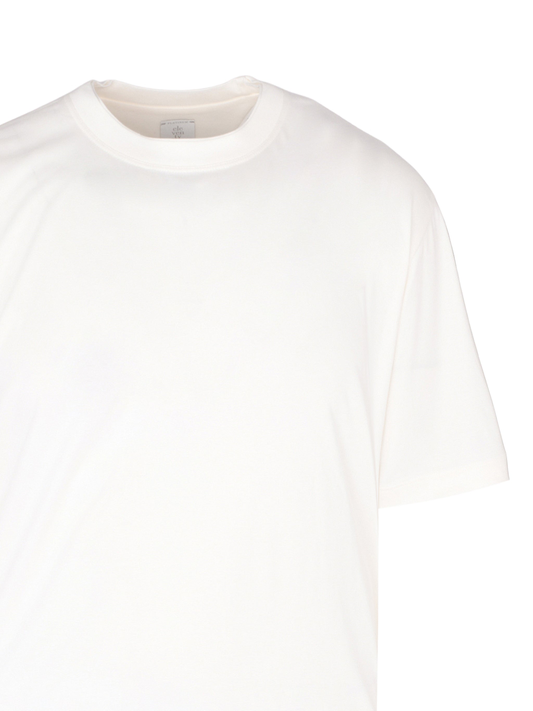 Round neck t-shirt