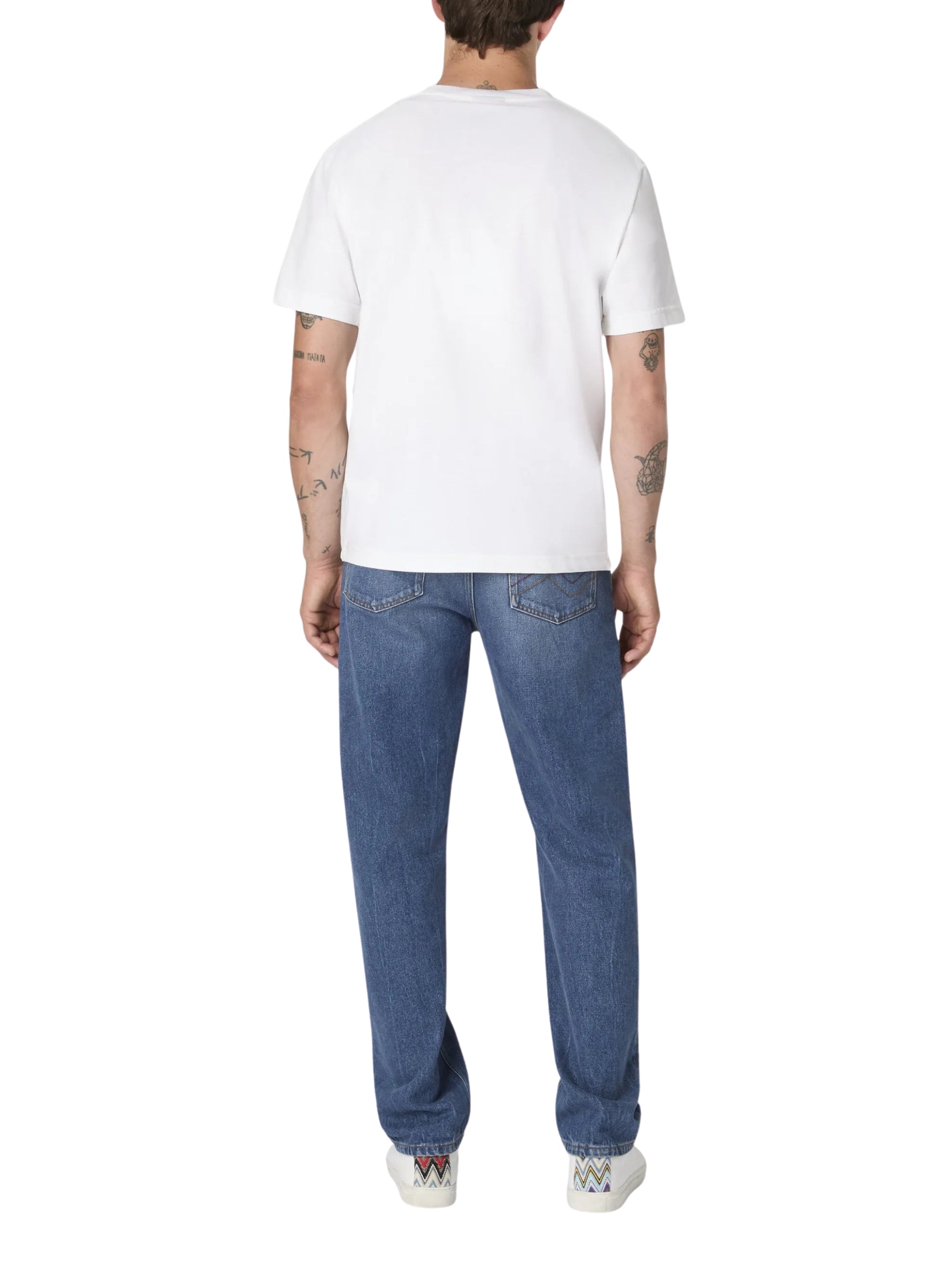Short sleeve t-shirt