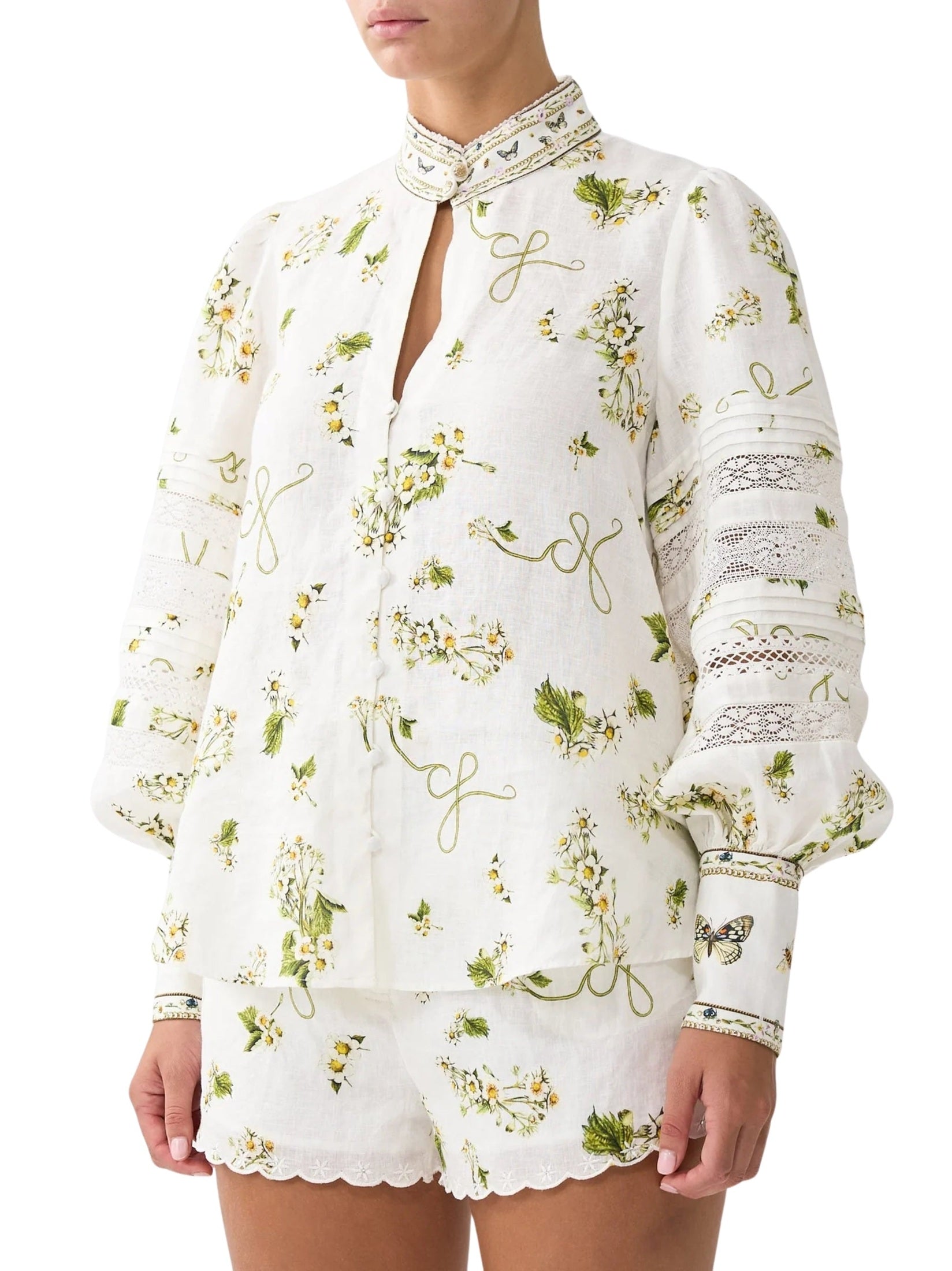 Buttoned collar blouse with blouson sleeve