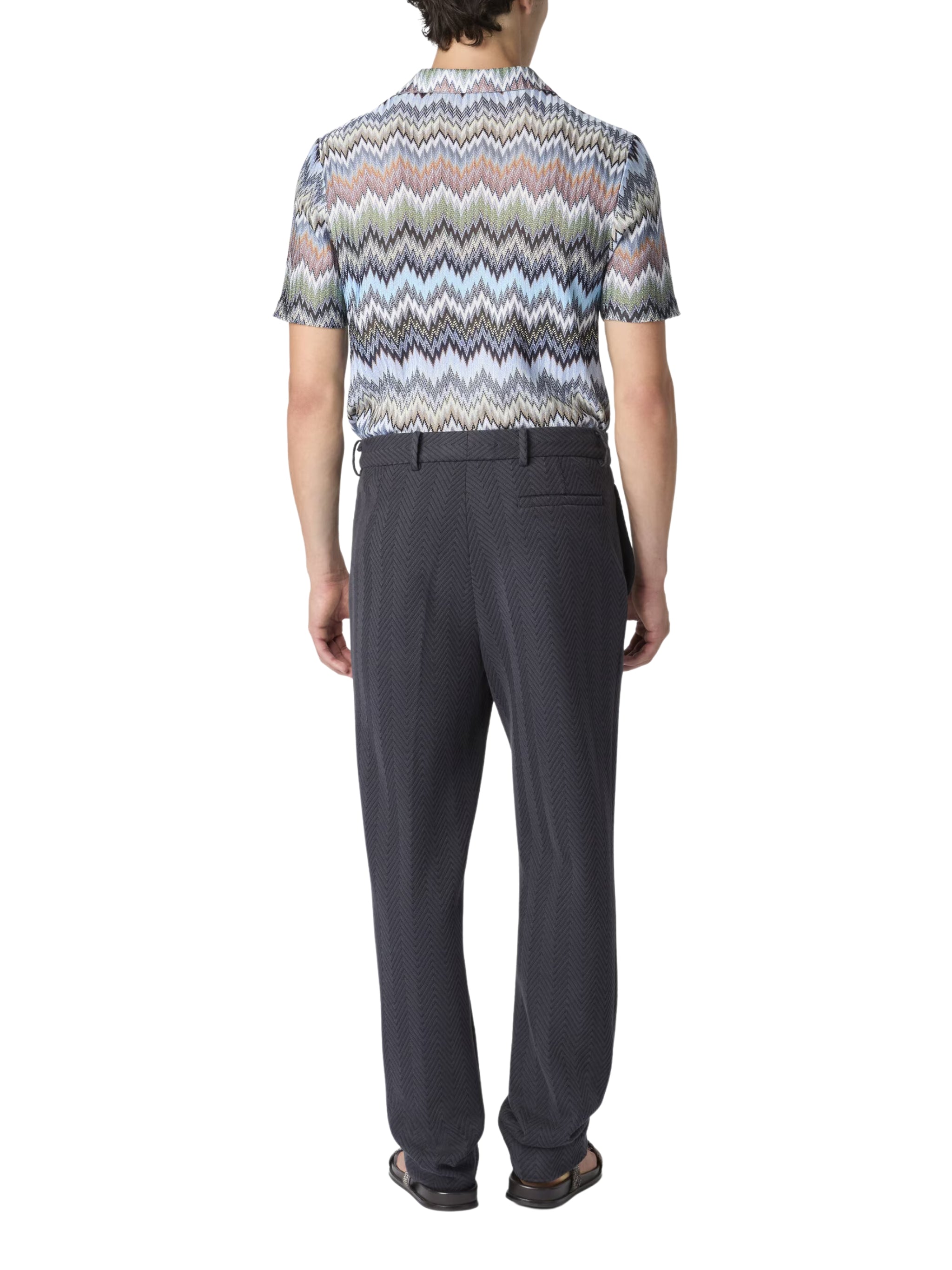 Short sleeve shirt