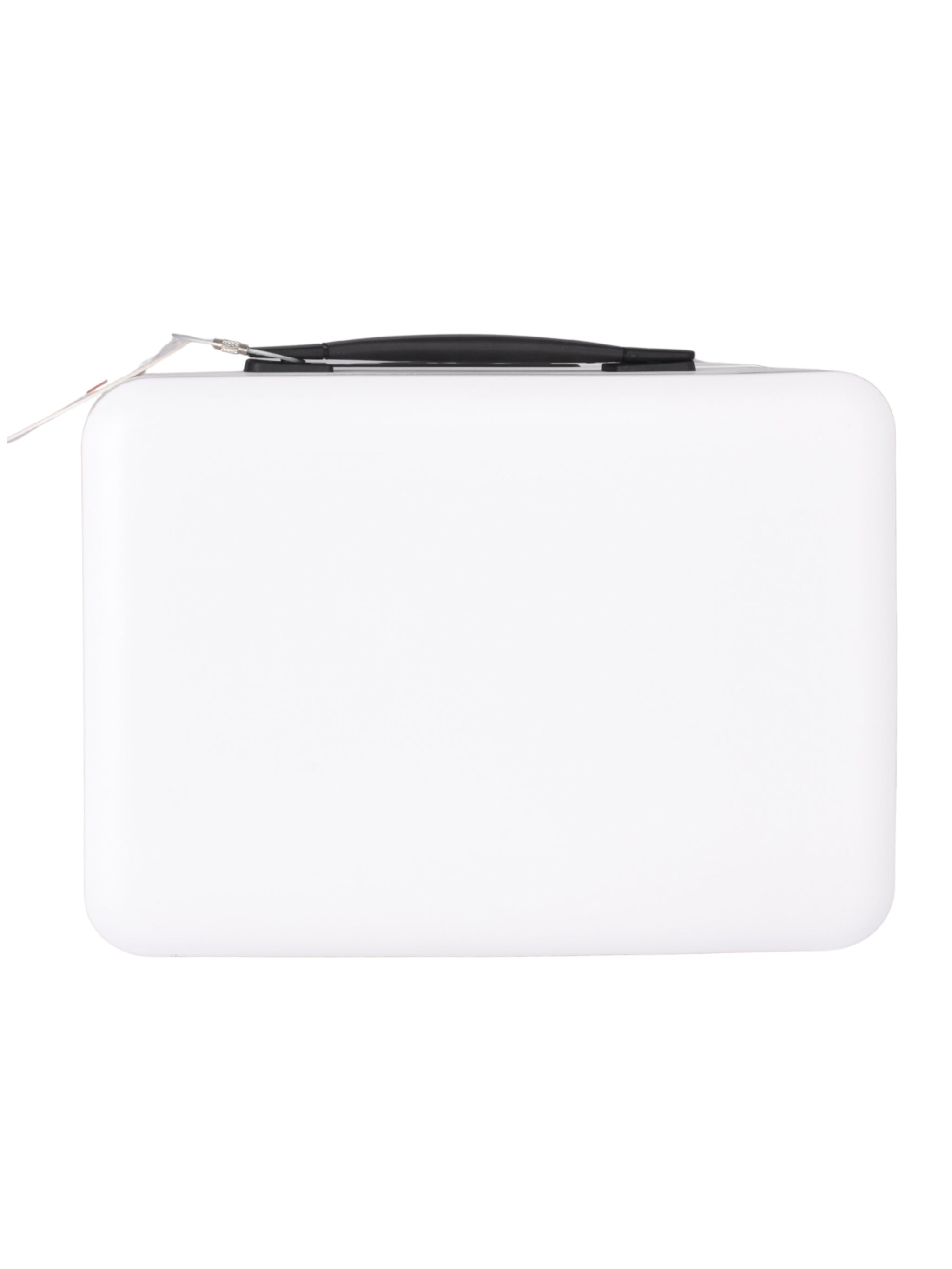 Buscar white handbag