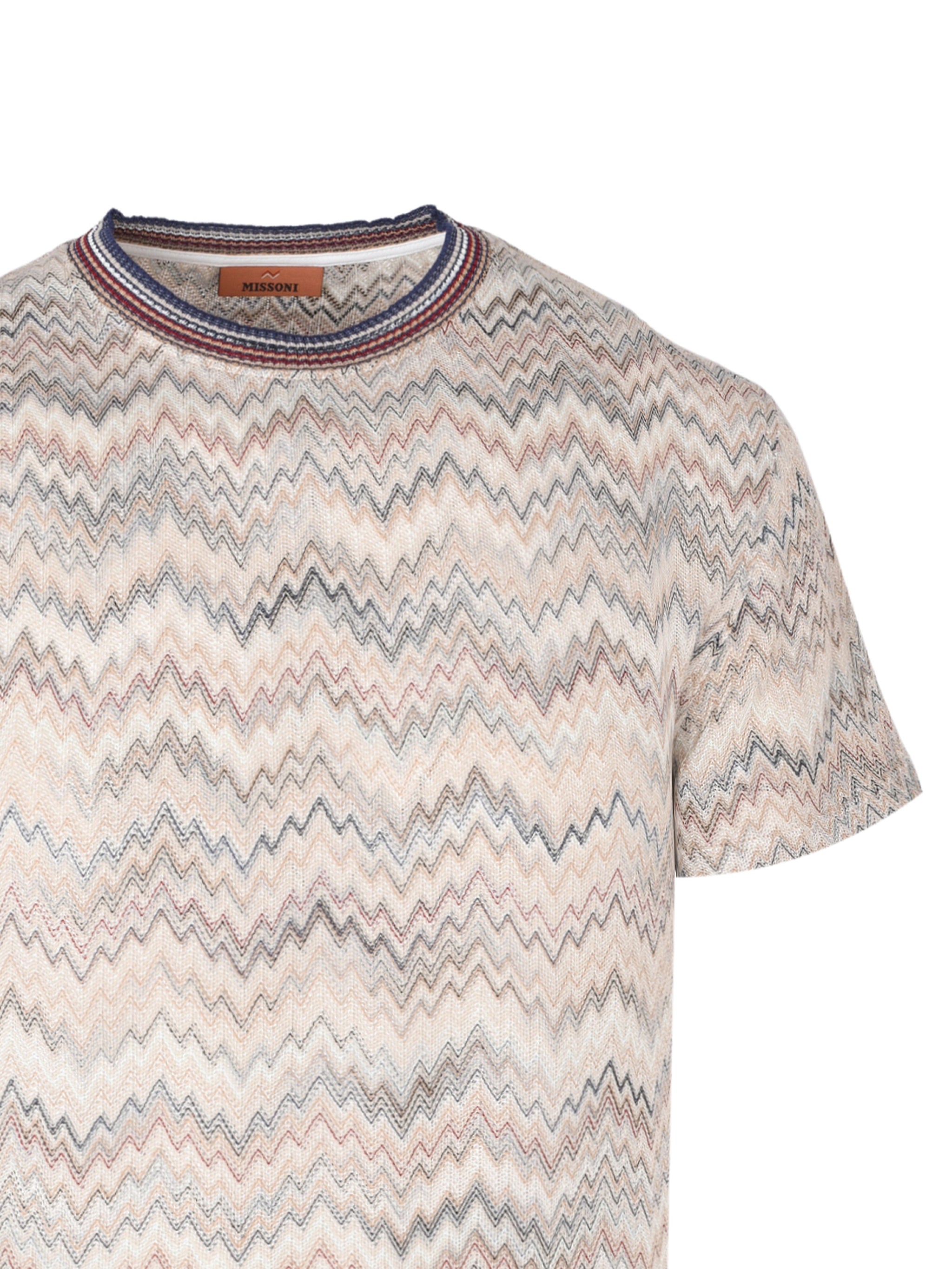 Short sleeve t-shirt
