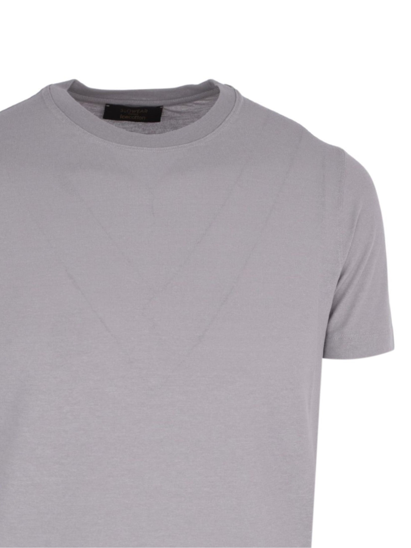 Short sleeve round neck men's t-shirt