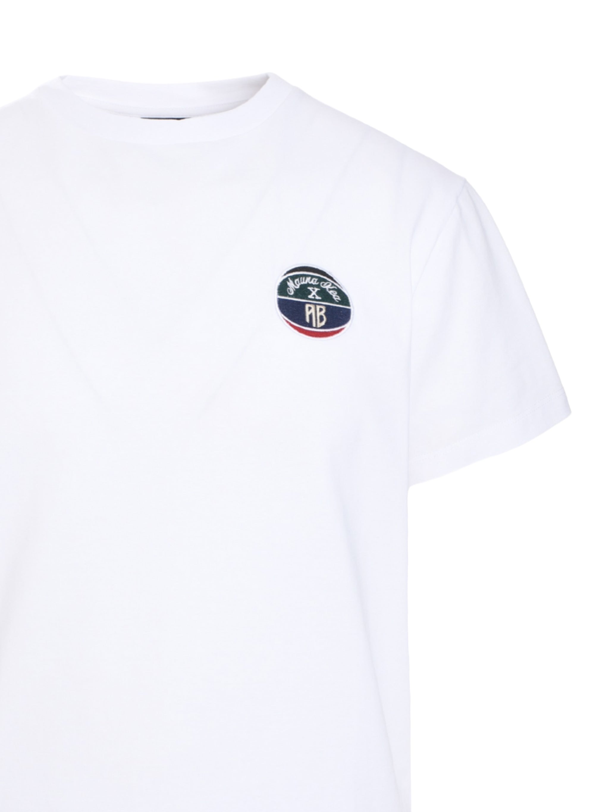 EMBROIDERED PATCH T-SHIRT