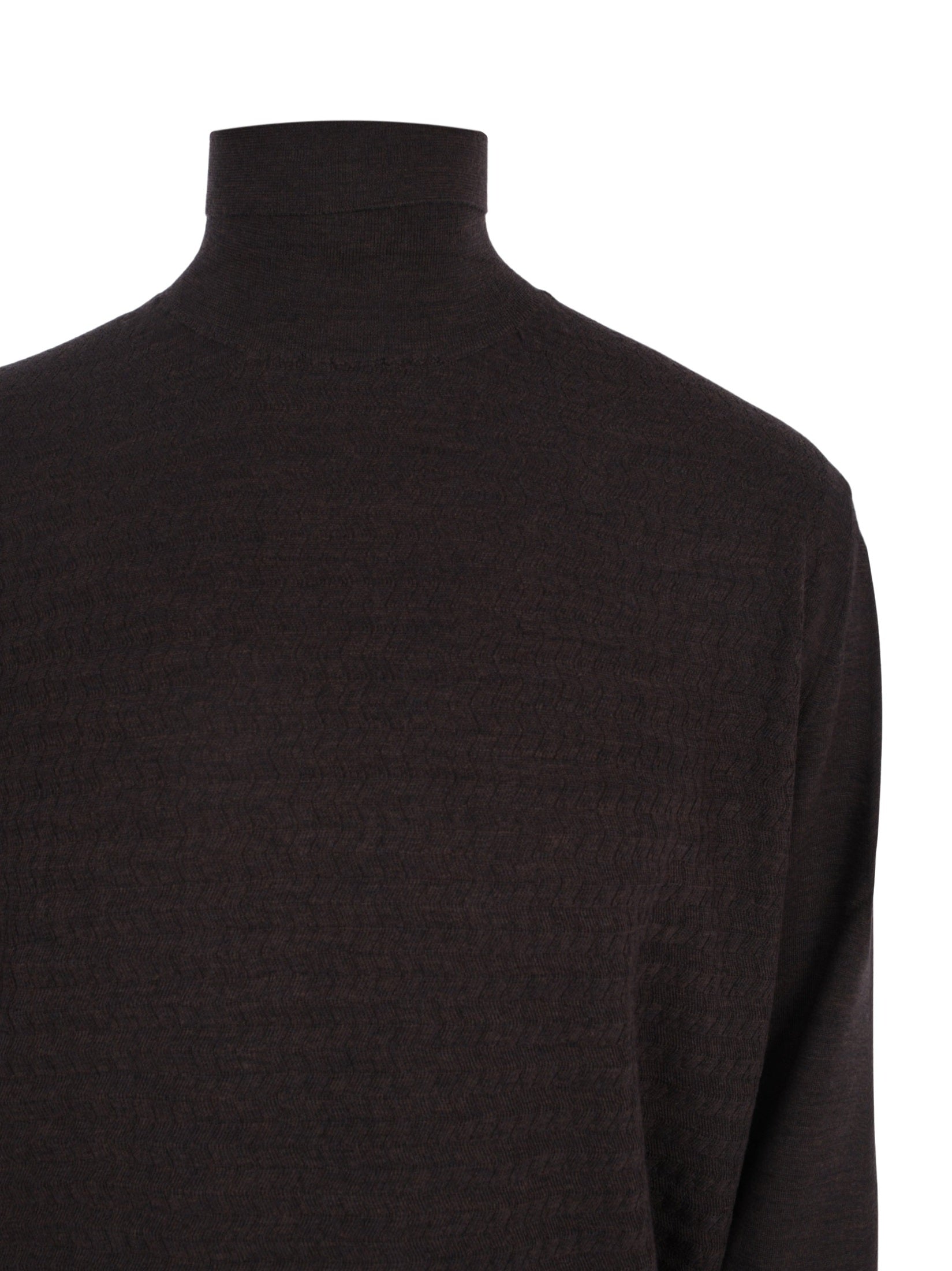 Knit shirt