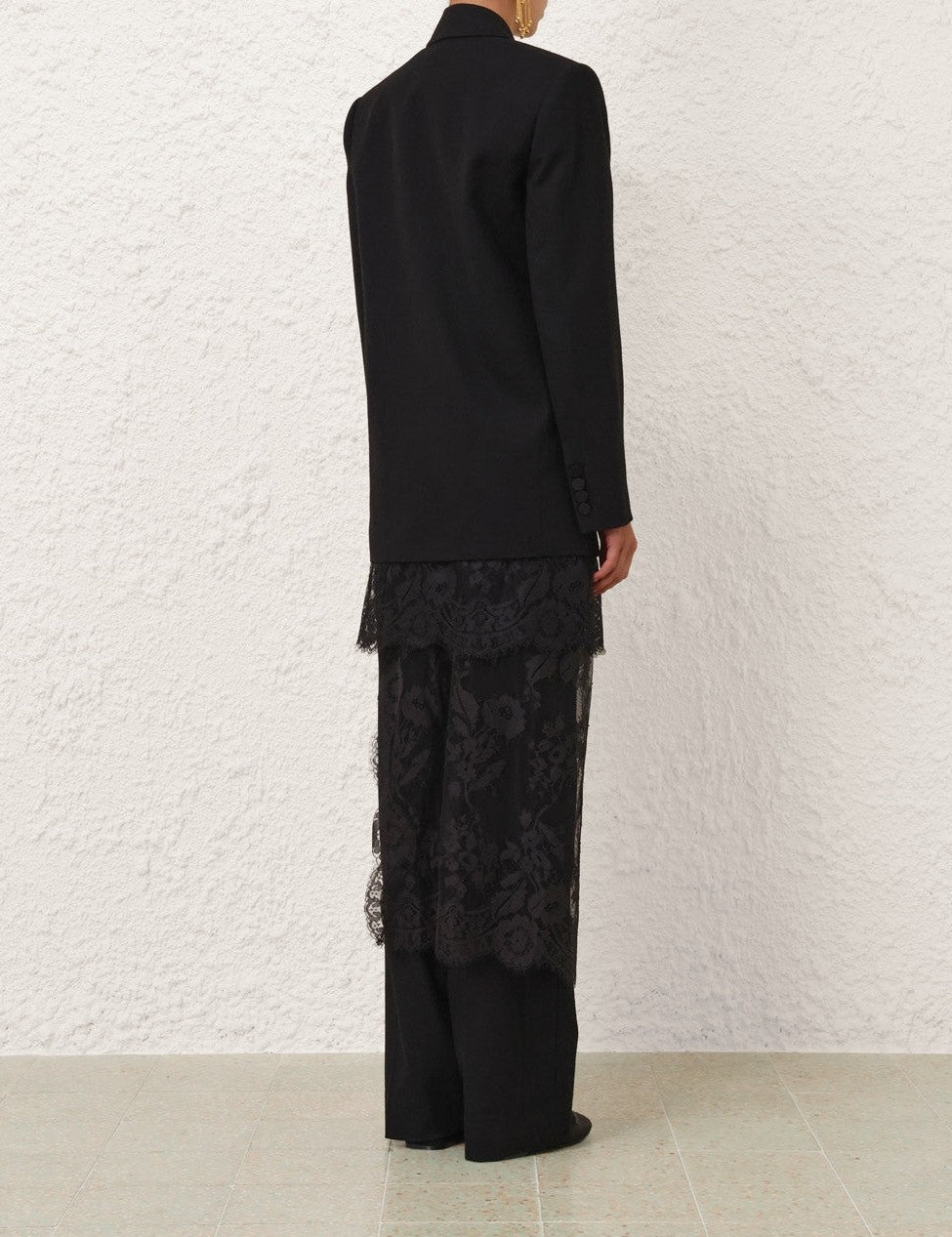 4.1.9536jf261.blk.black.jpg