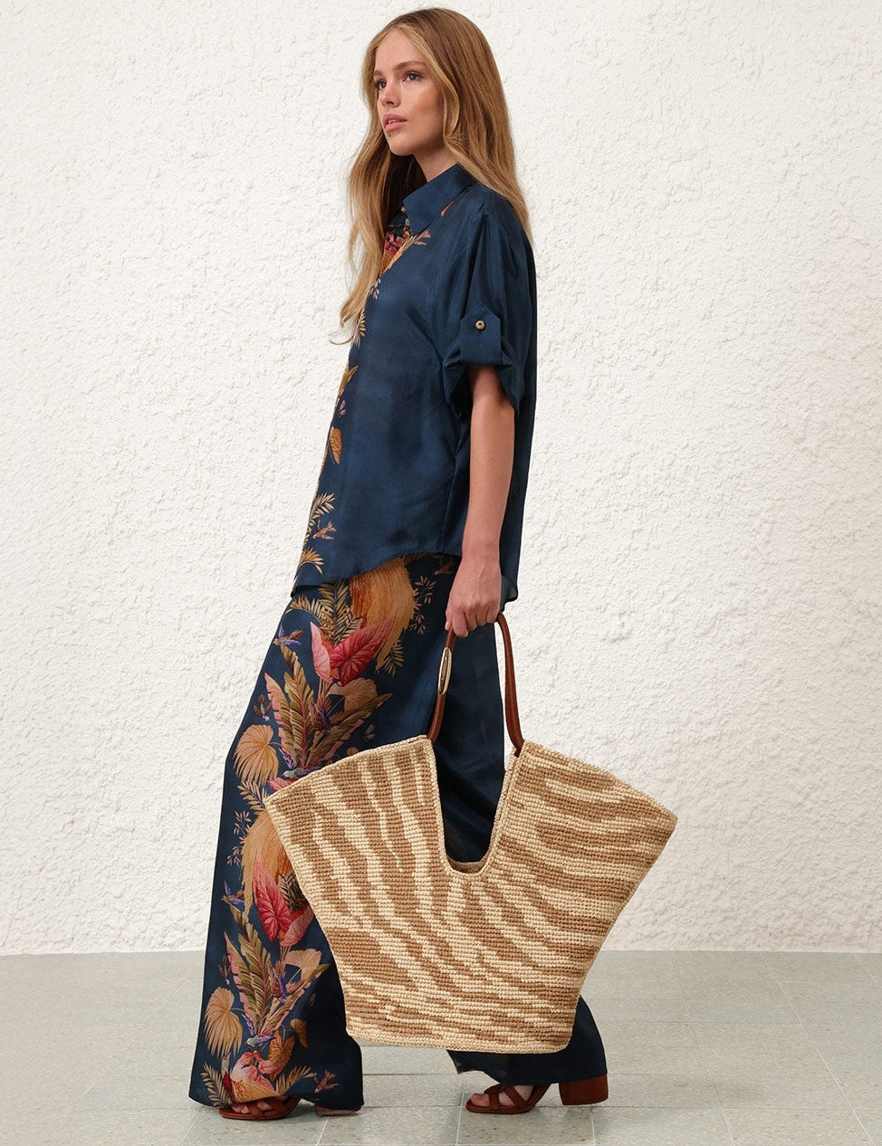 4.3019xs25a2.tanzeb.tan-zebra.jpg