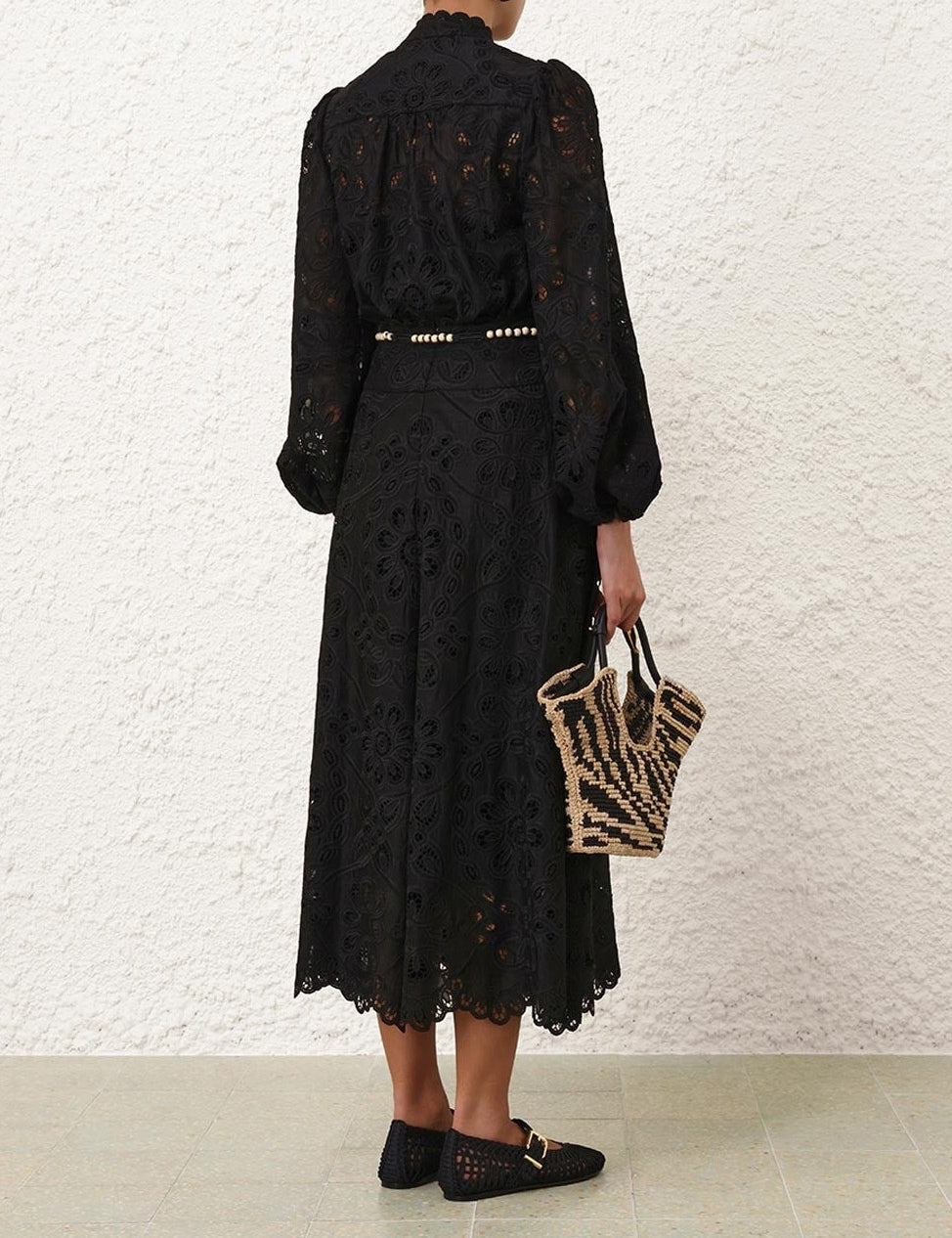 4.4253tss251.blk.black.jpg