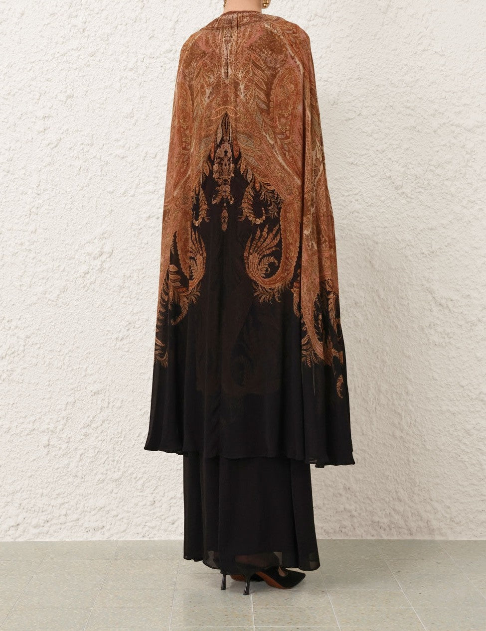 4.5207df251.blkp.black-paisley.jpg