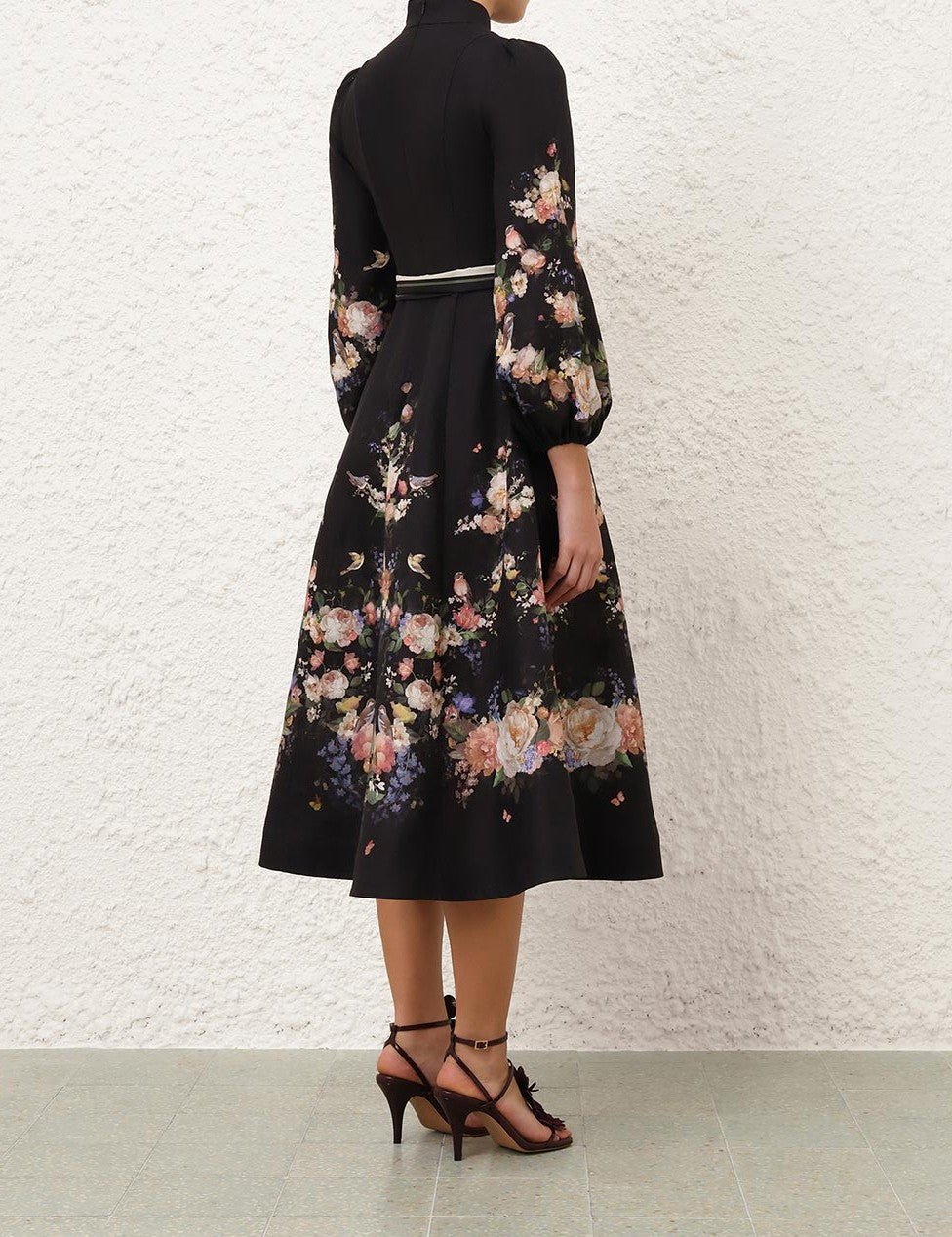 4.9143df261.blbq.black-bouquet.jpg