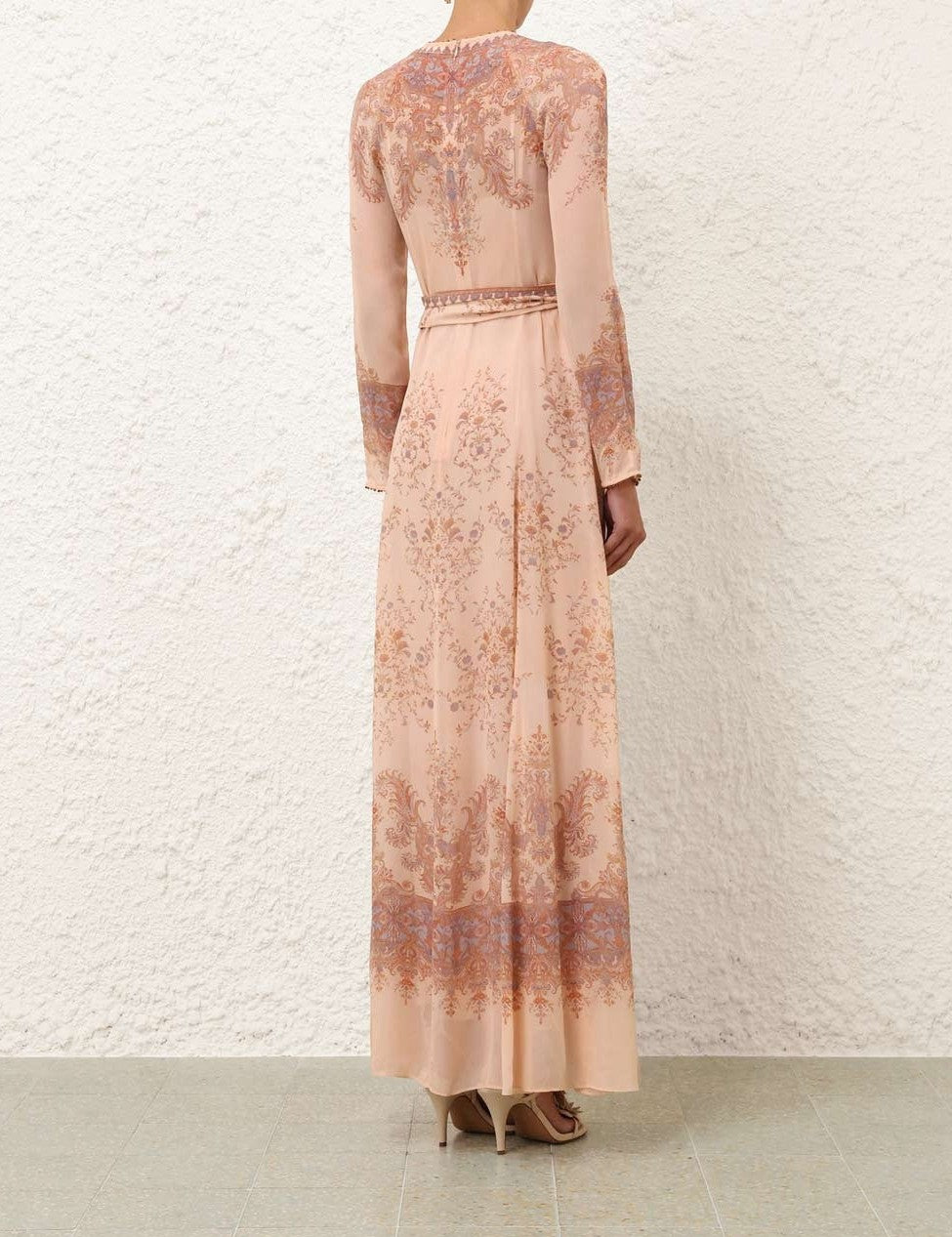 4.9671df261.phps.peach-paisley.jpg