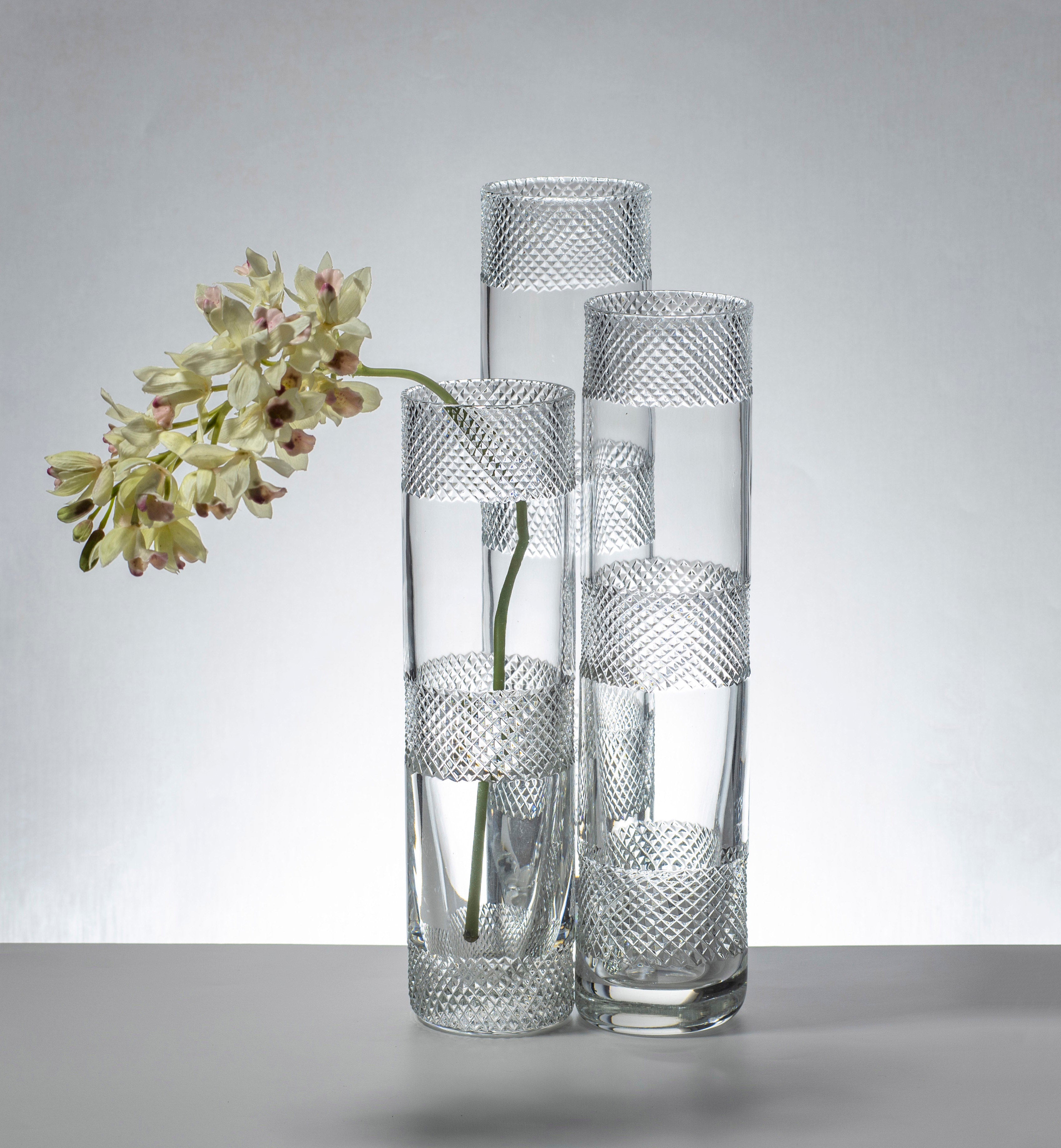 WORLD WIDE VASE SMALL  TRANSPARENT مزهرية شفافة 