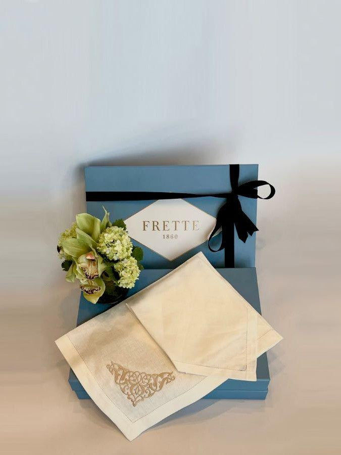 Frette embroidered placemat napkin gift set ( set of 6)