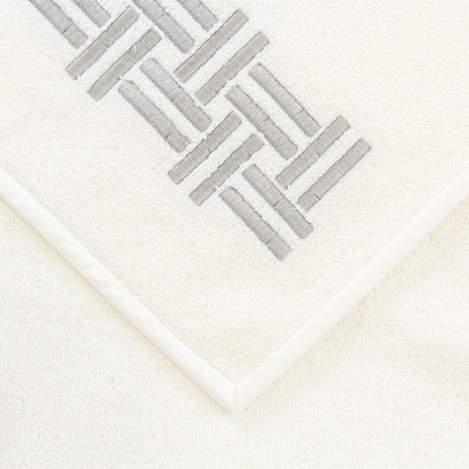 BASKET WEAVE EMBROIDERY 5 PC TOWEL SET