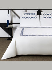 Twist embroidery duvet cover