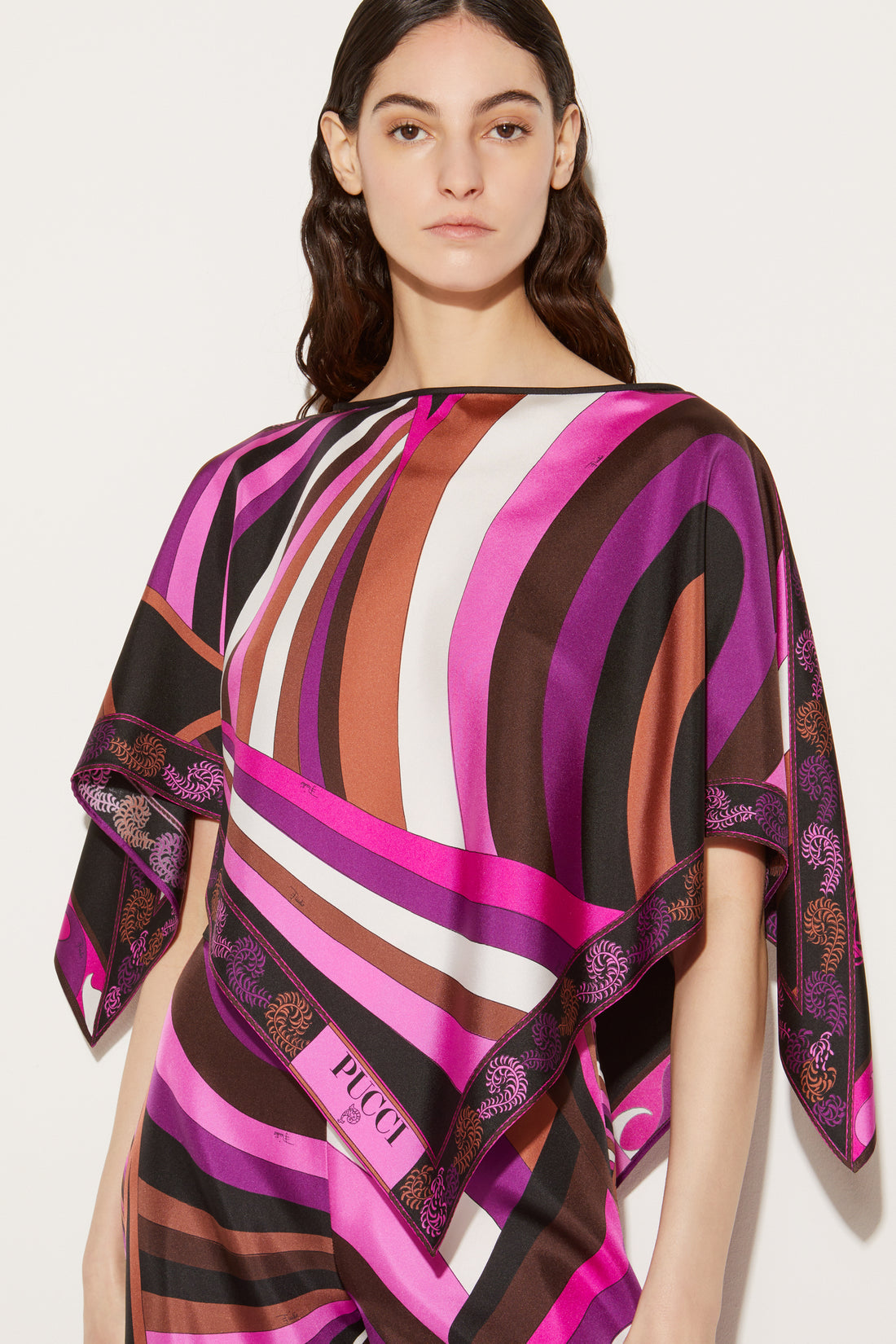 Caftan top with Iris and Swans print