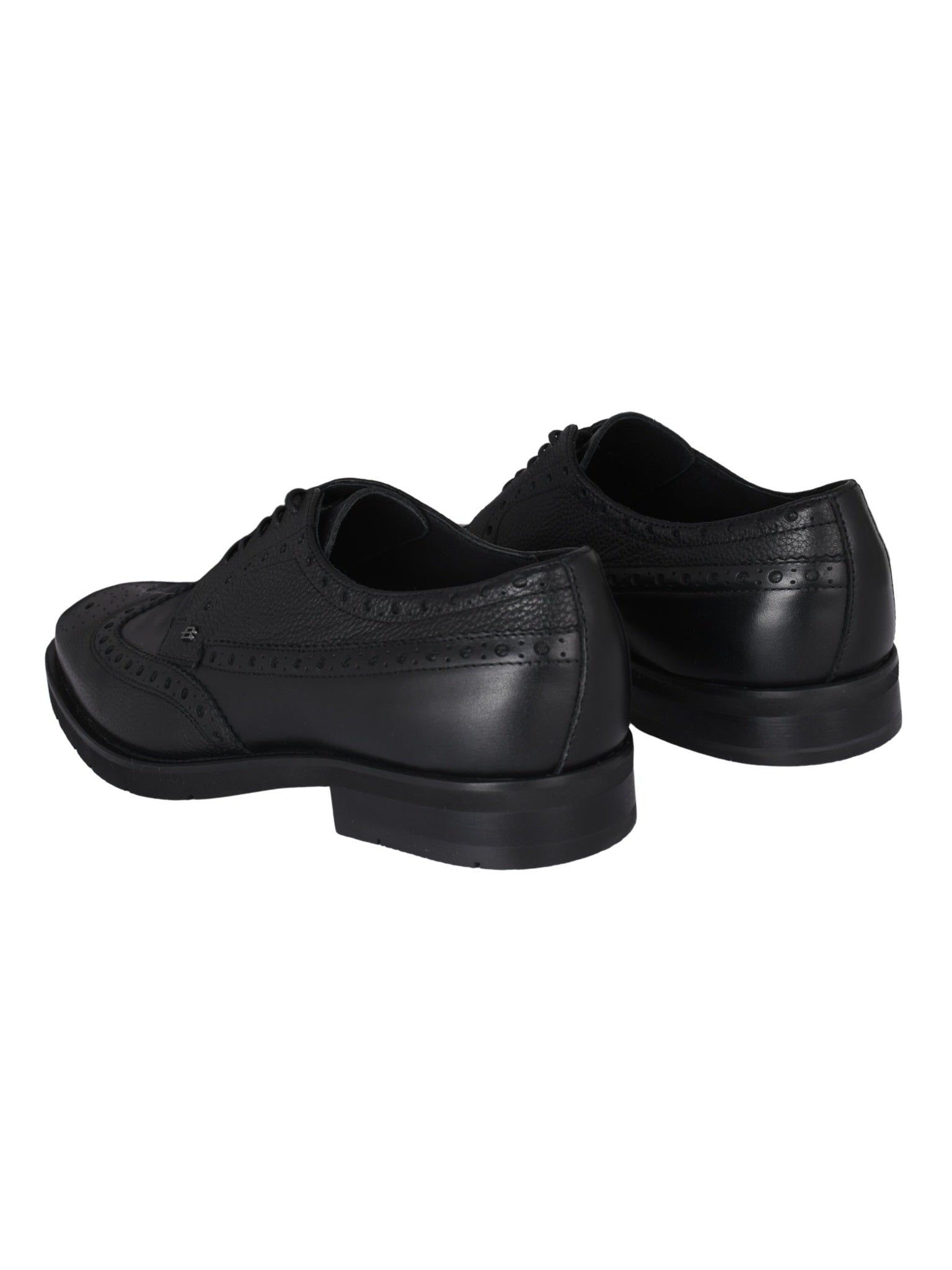 Black leather and tumbled leather lace-up shoe