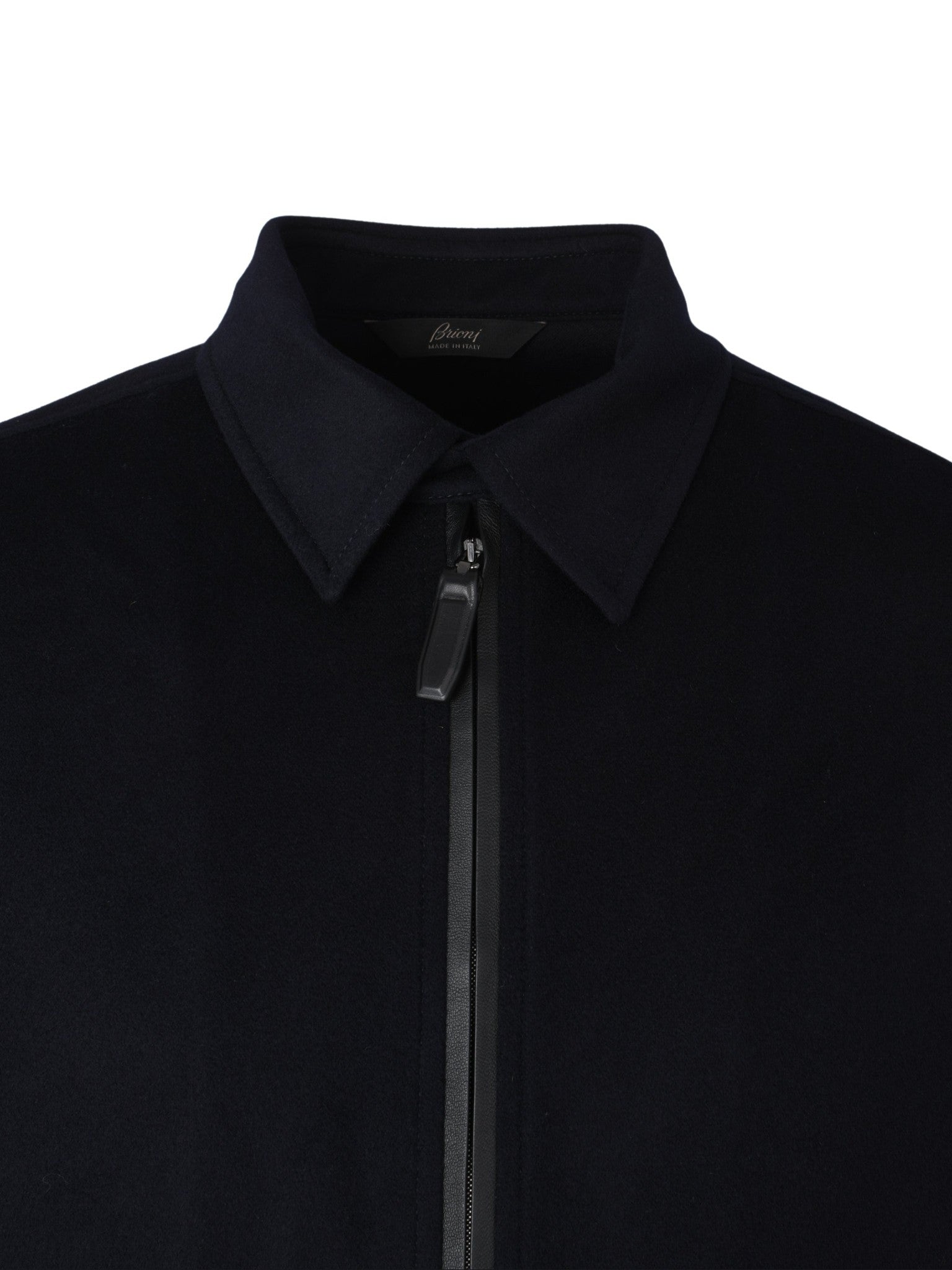 New shirt blouson