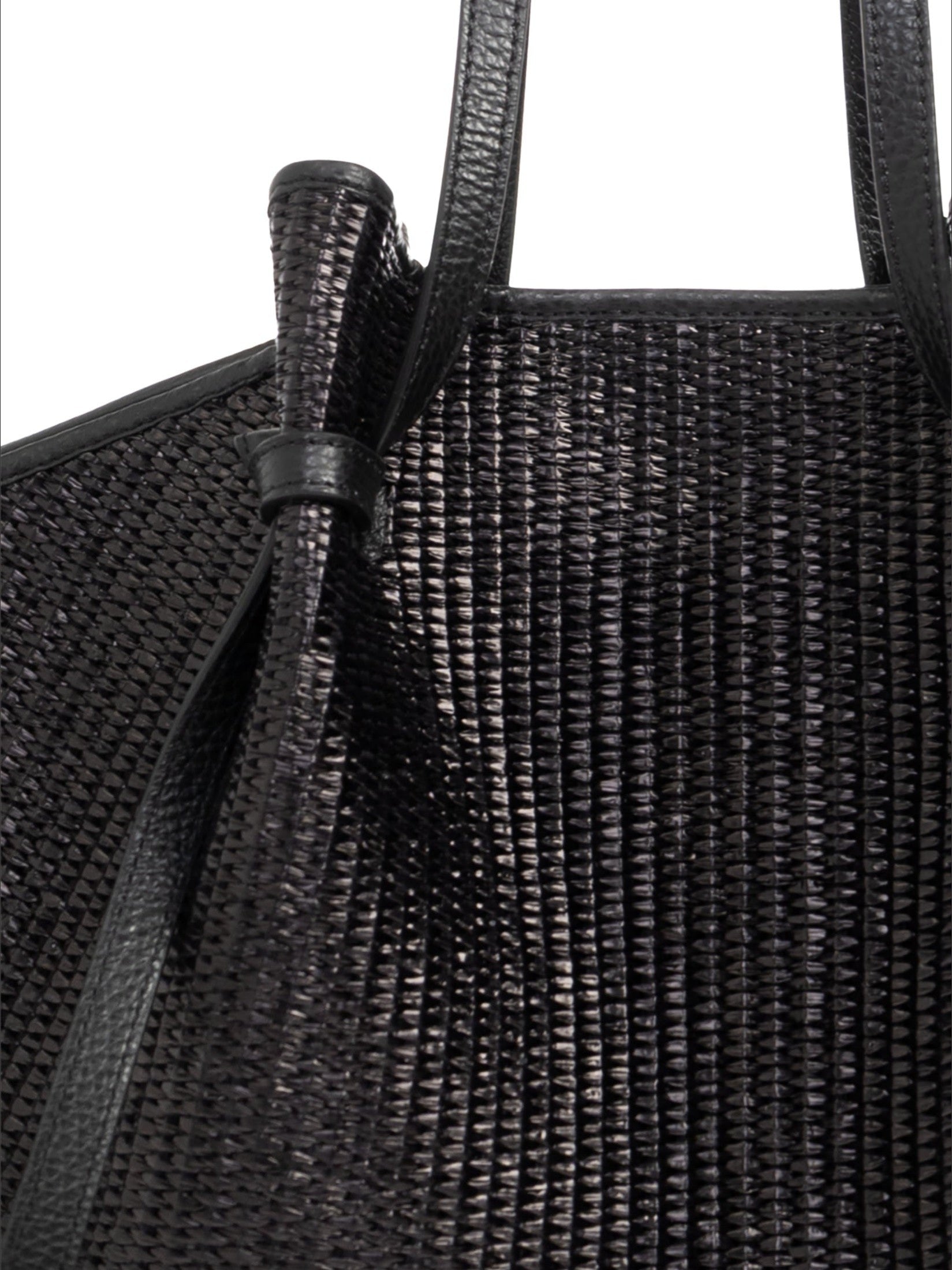 Large mochi woven raffia