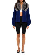 The collar jacket with cable sleeves