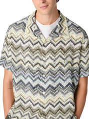 Short sleeve shirt