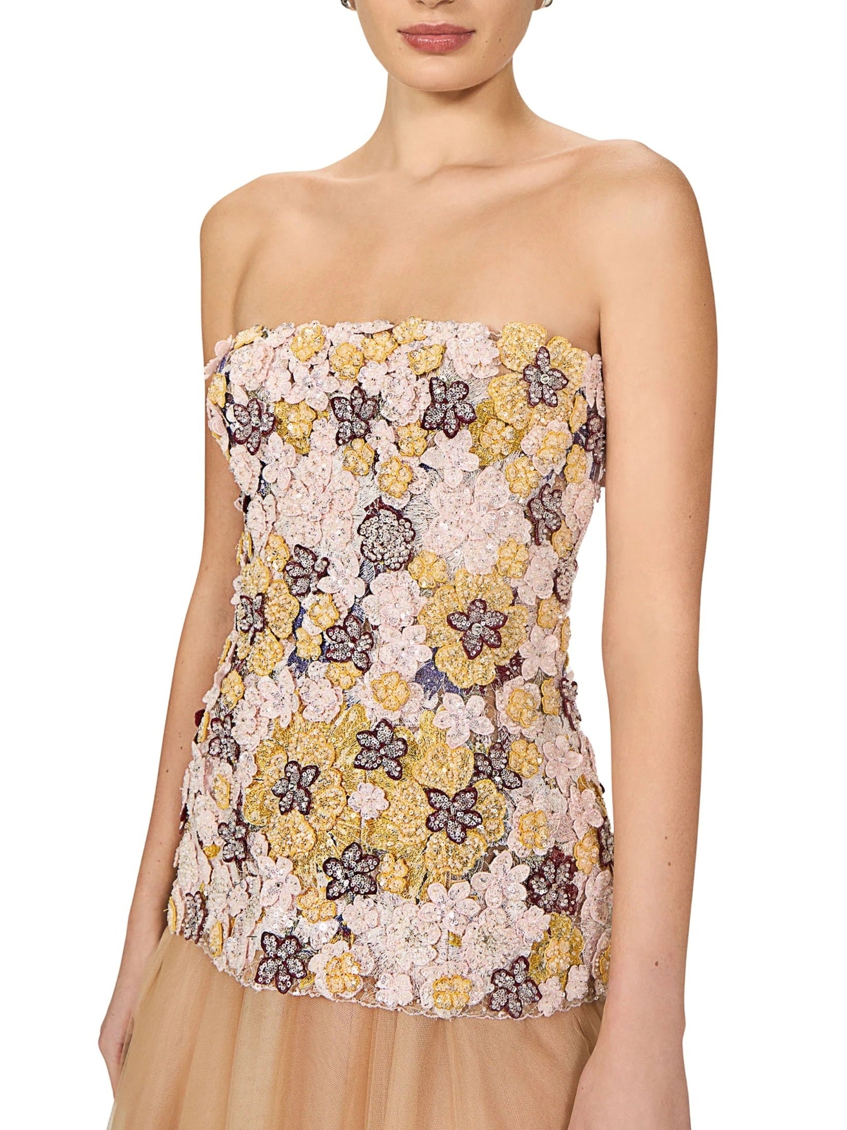 Embroidered & beaded floral lace gown w. tulle