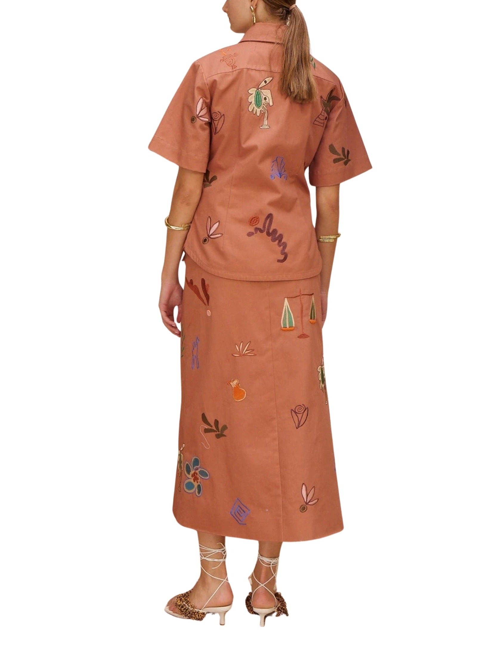 Dusty embroidered fitted shirt
