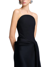 The Seri Maxi Dress in Black