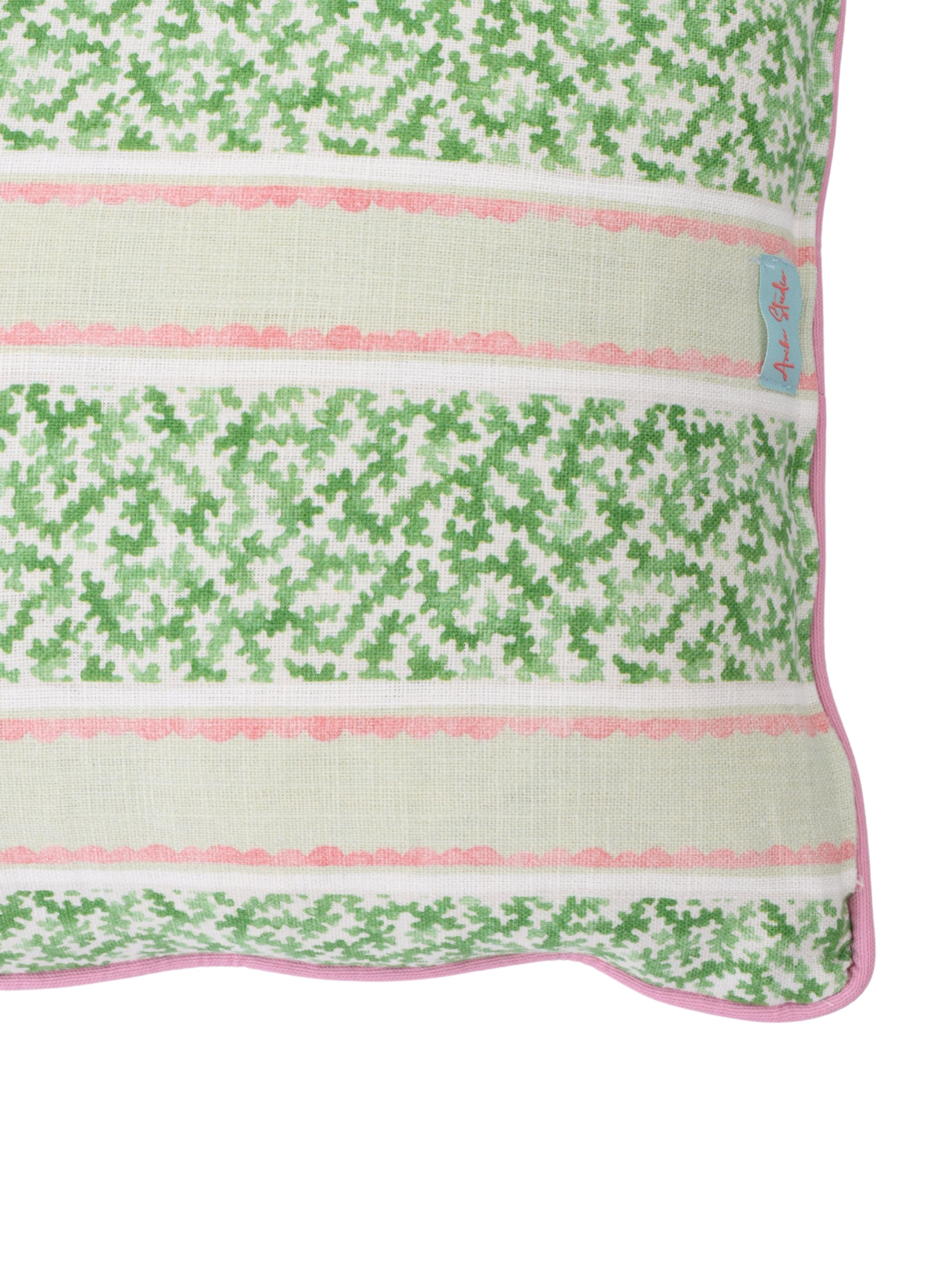 44*44 Garden Gate Green