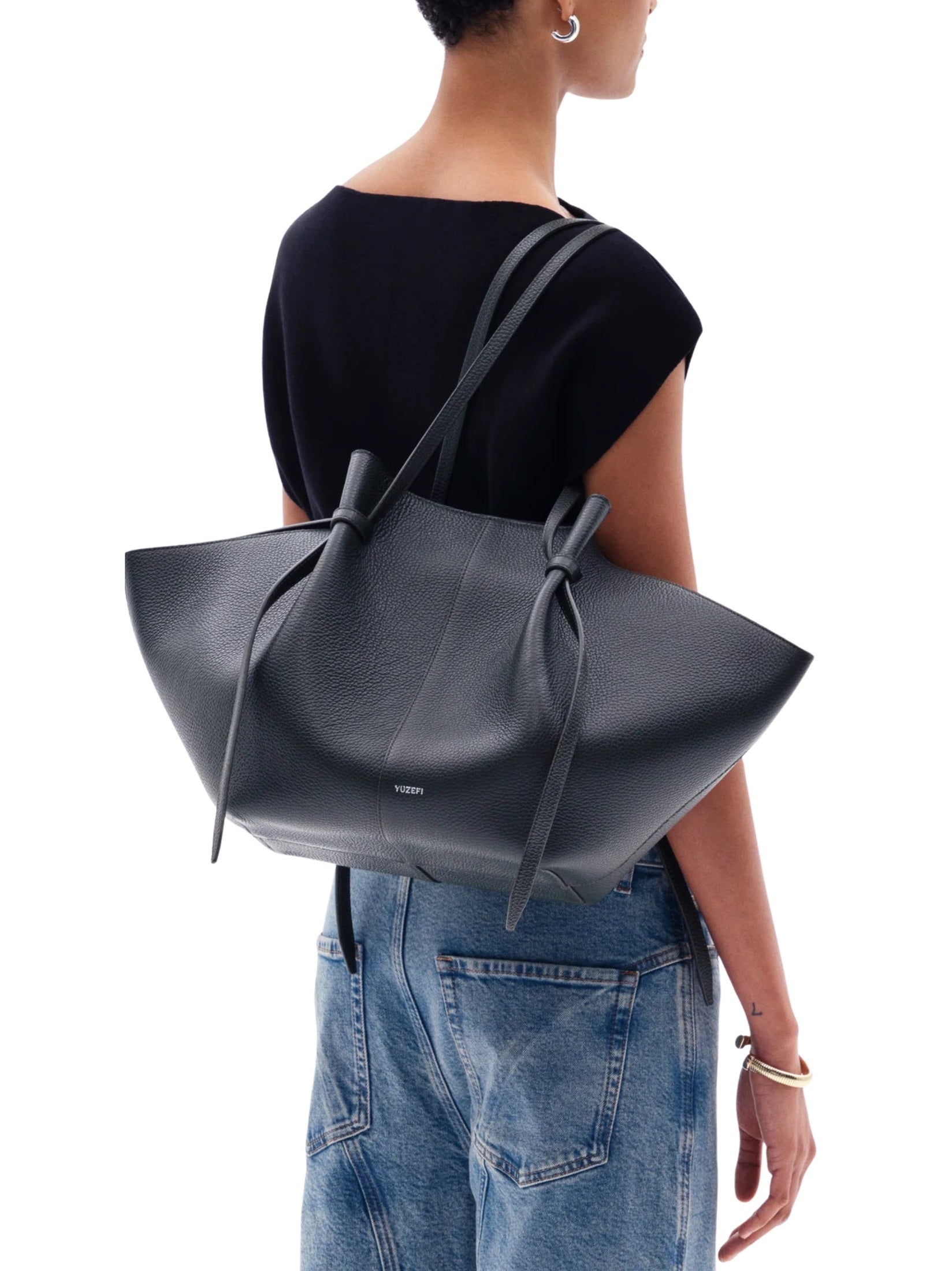 Large mochi pebble grain leather