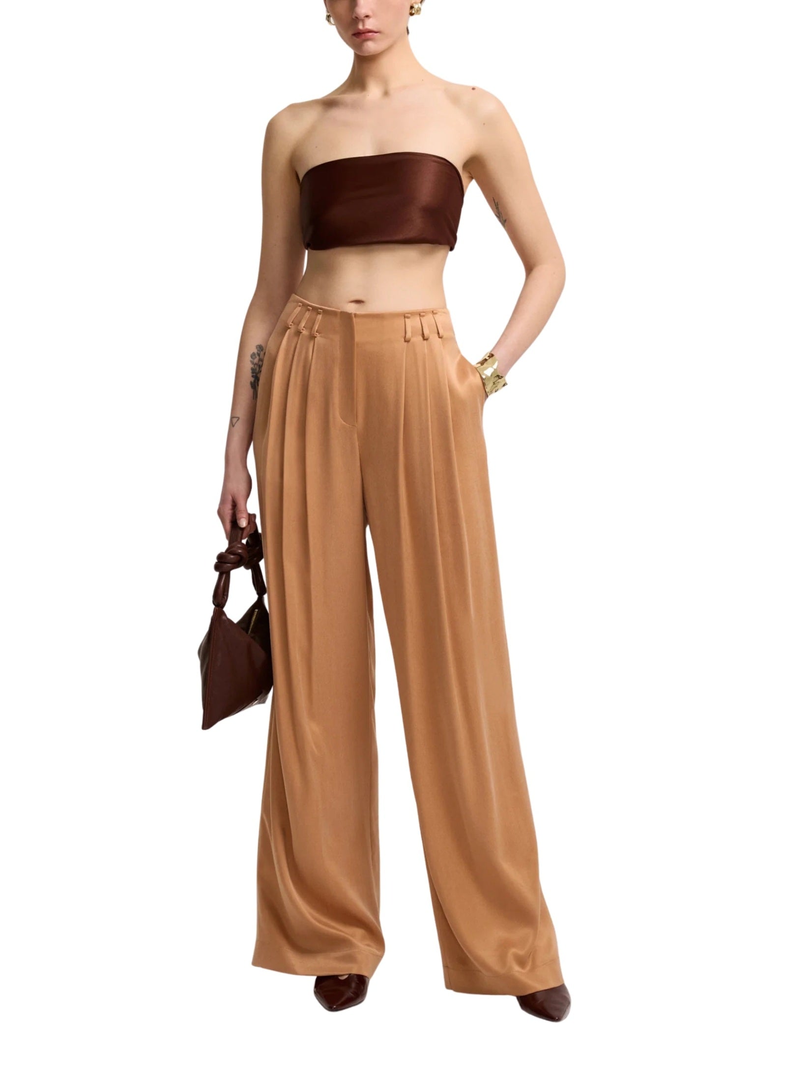 Pleated detailed beltless trousers