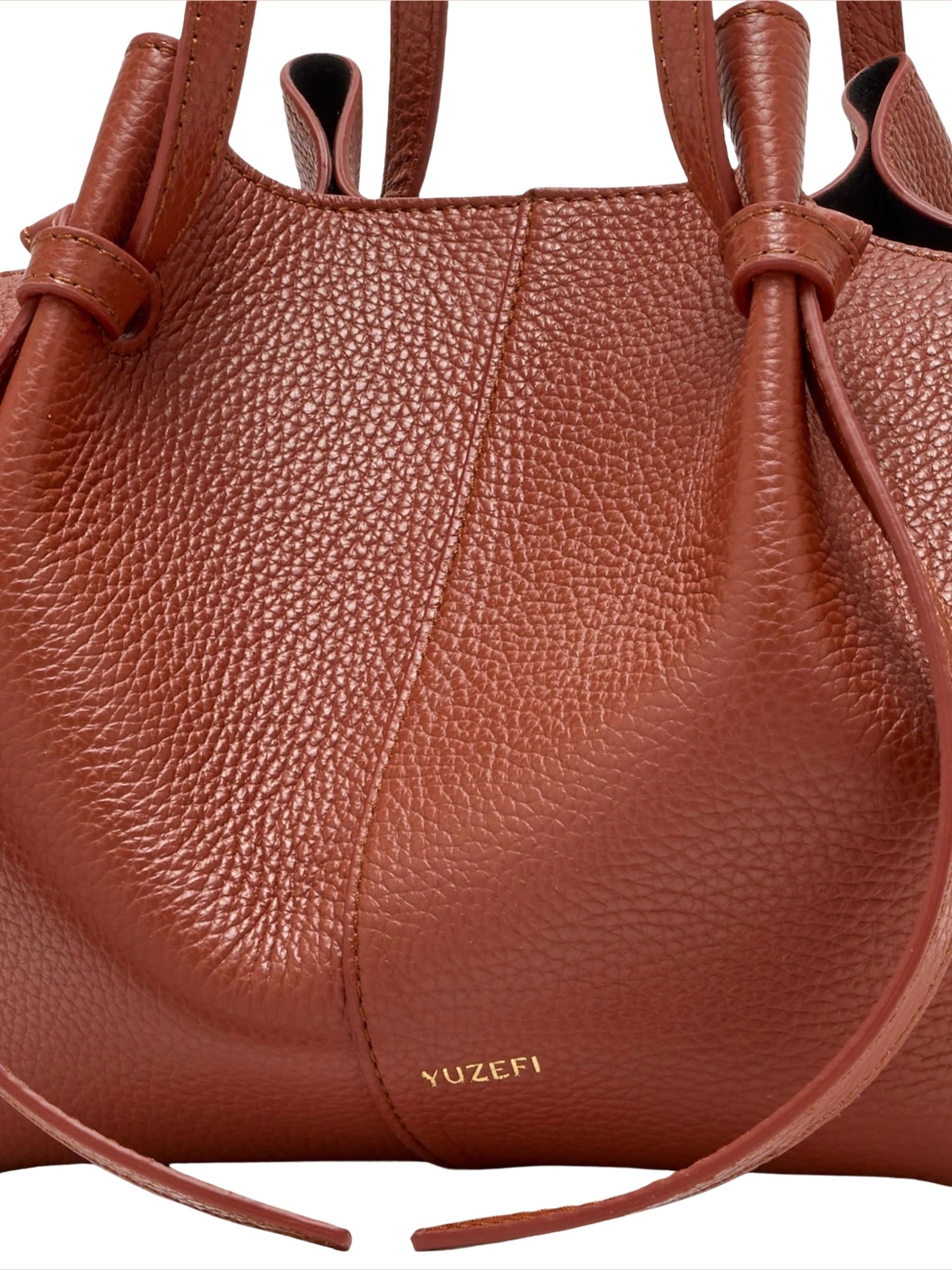 Mochi pebble grain leather