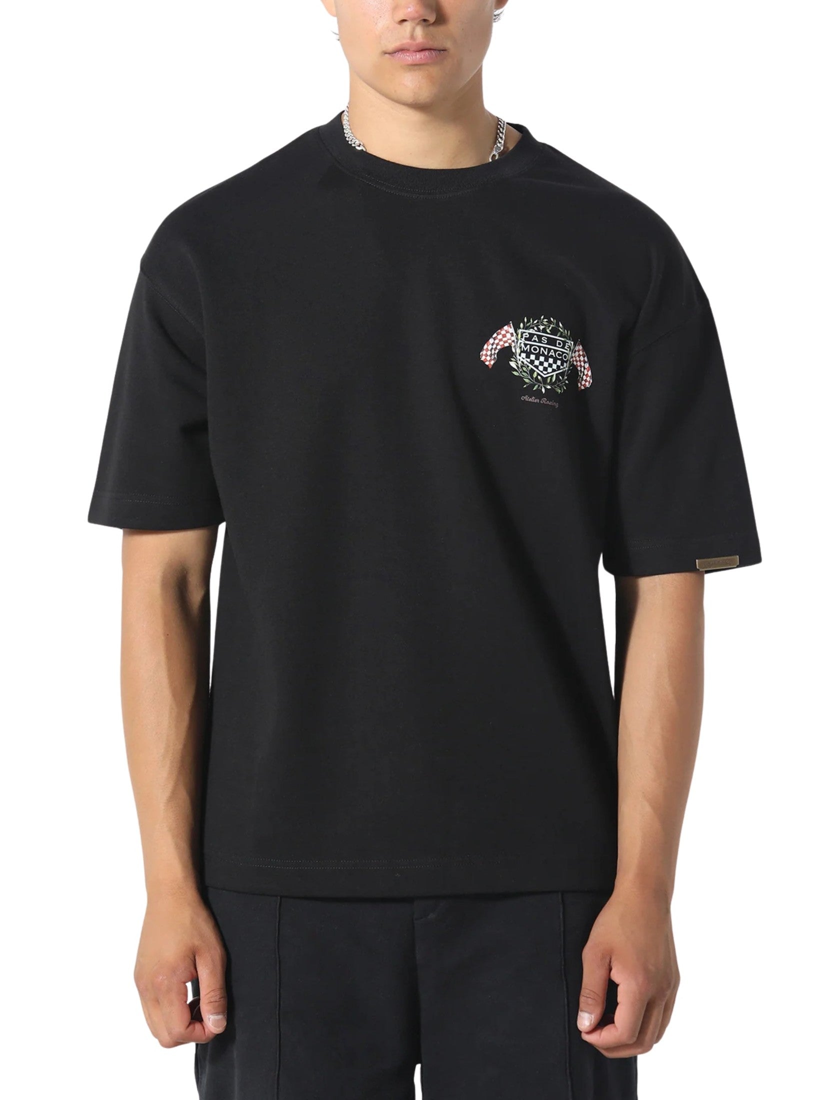 La race t-shirt