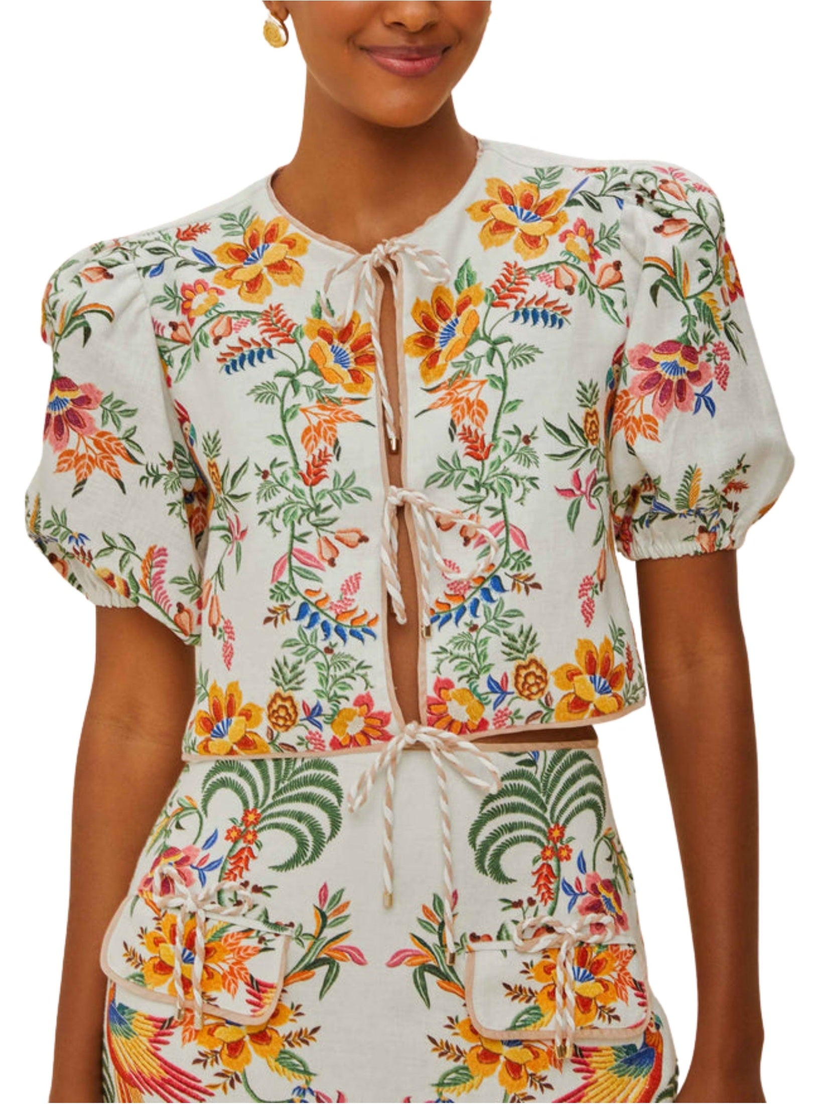 Delicate forest scarves off-white blouse short sle