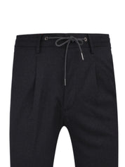 Man sport pant