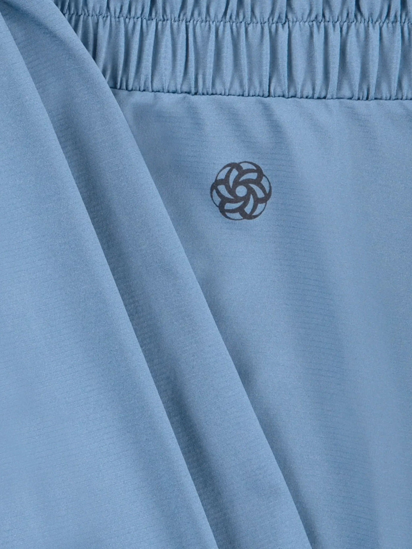 Flow active jacket