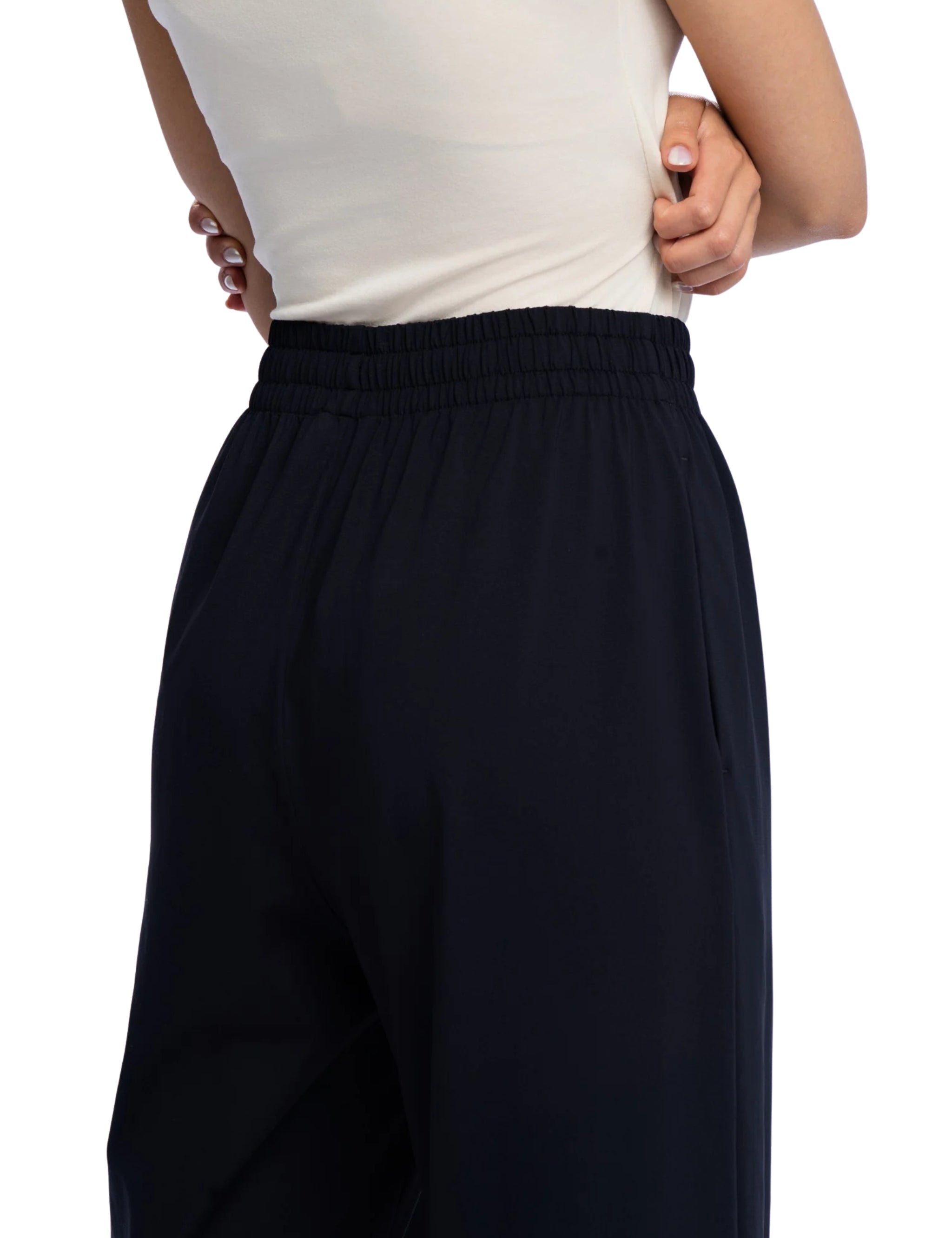 4_fb927be4-8f49-4128-9f5c-867a5b8d5a30.jpg
